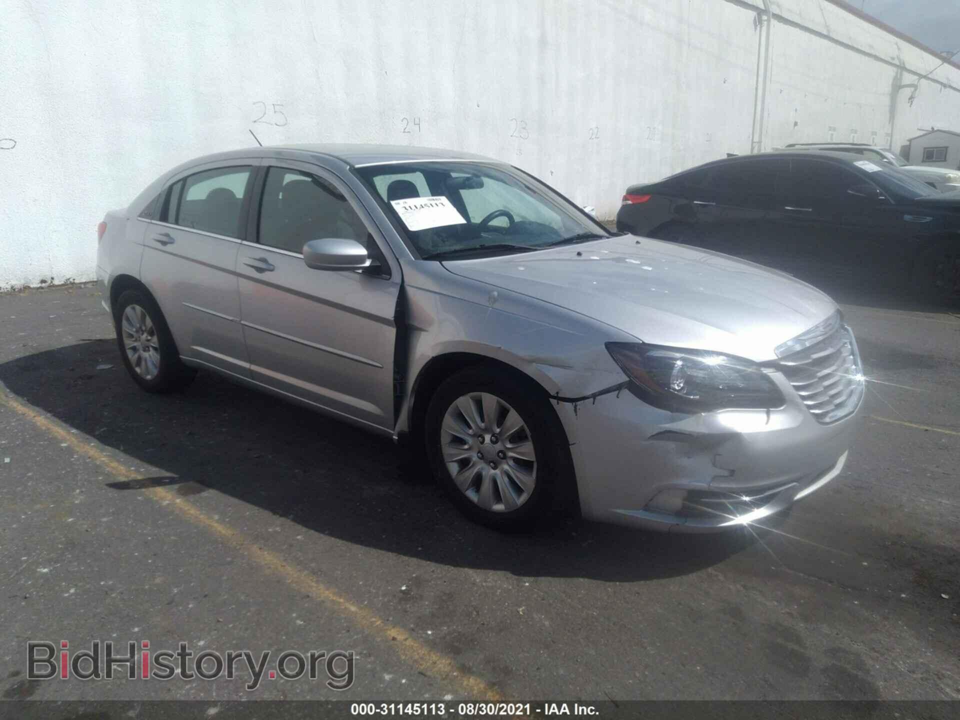 Photo 1C3CCBABXCN205353 - CHRYSLER 200 2012