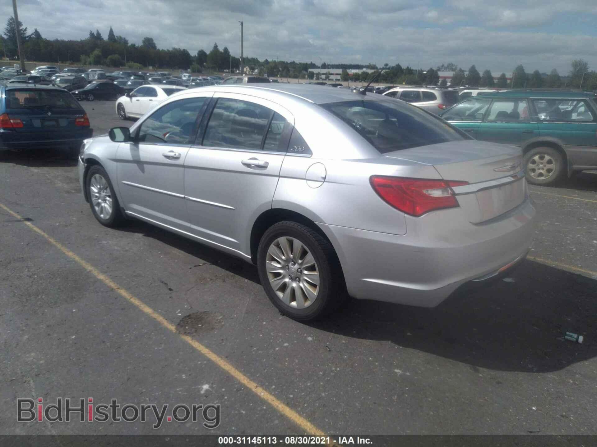 2012 CHRYSLER 200 - VIN: 1C3CCBABXCN205353 - Фото 3