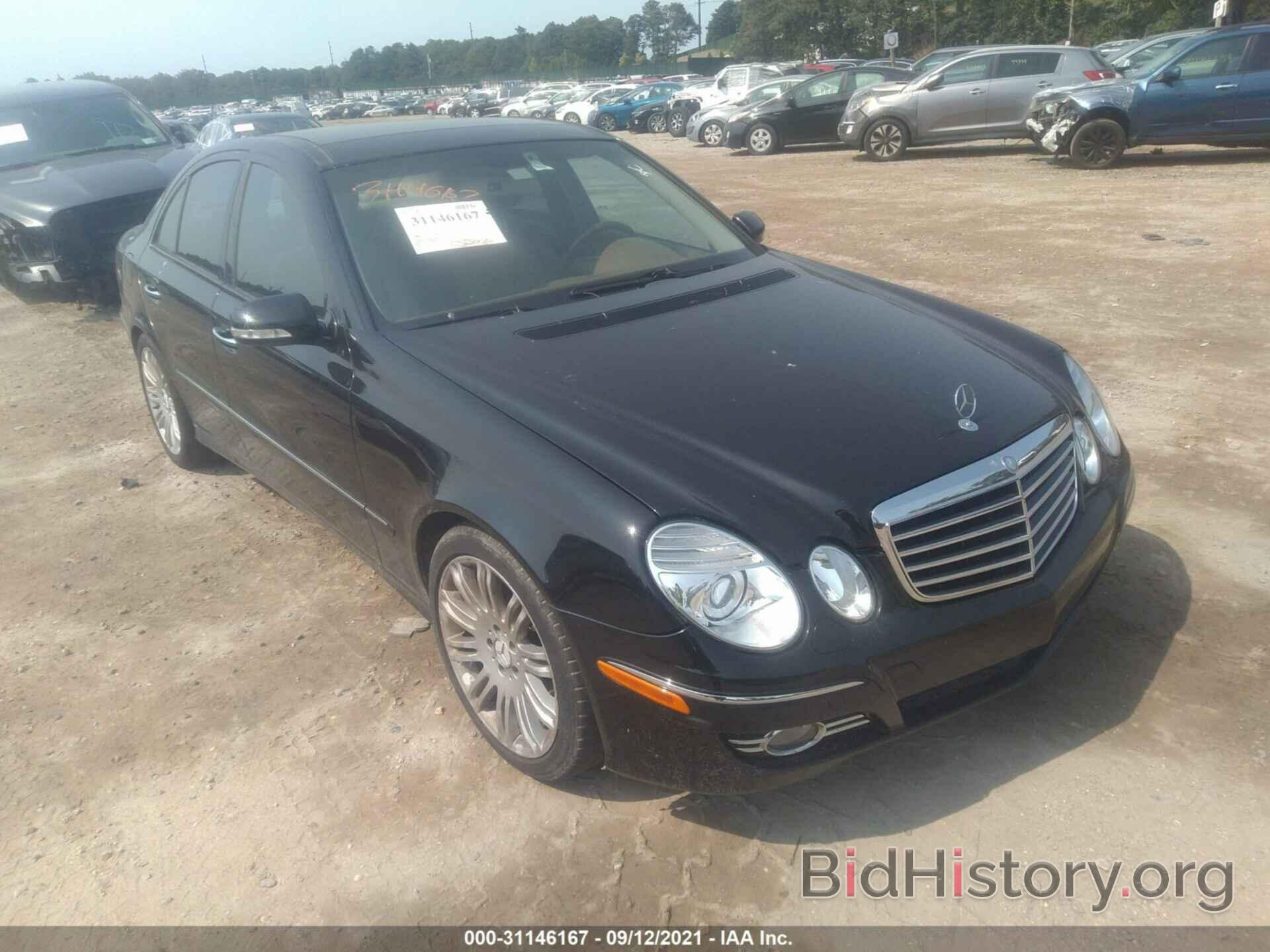 Photo WDBUF56X47B161501 - MERCEDES-BENZ E-CLASS 2007