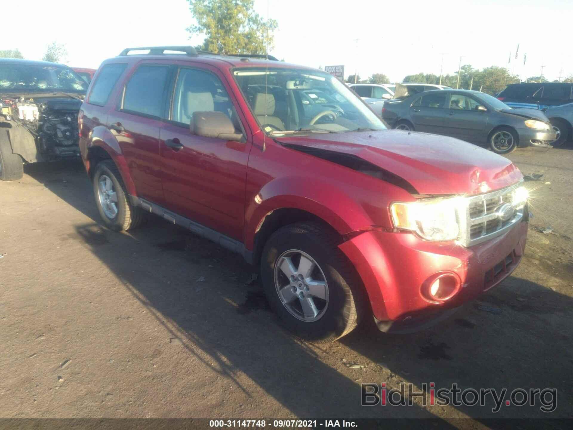 Photo 1FMCU03759KA80872 - FORD ESCAPE 2009