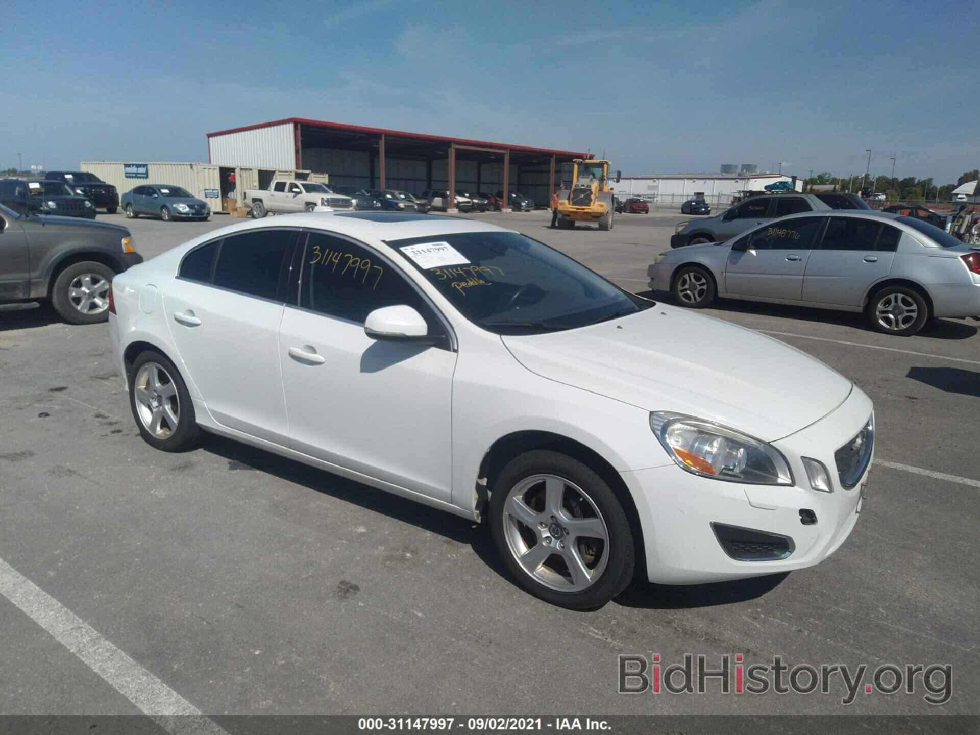 Photo YV1612FS7D2209459 - VOLVO S60 2013