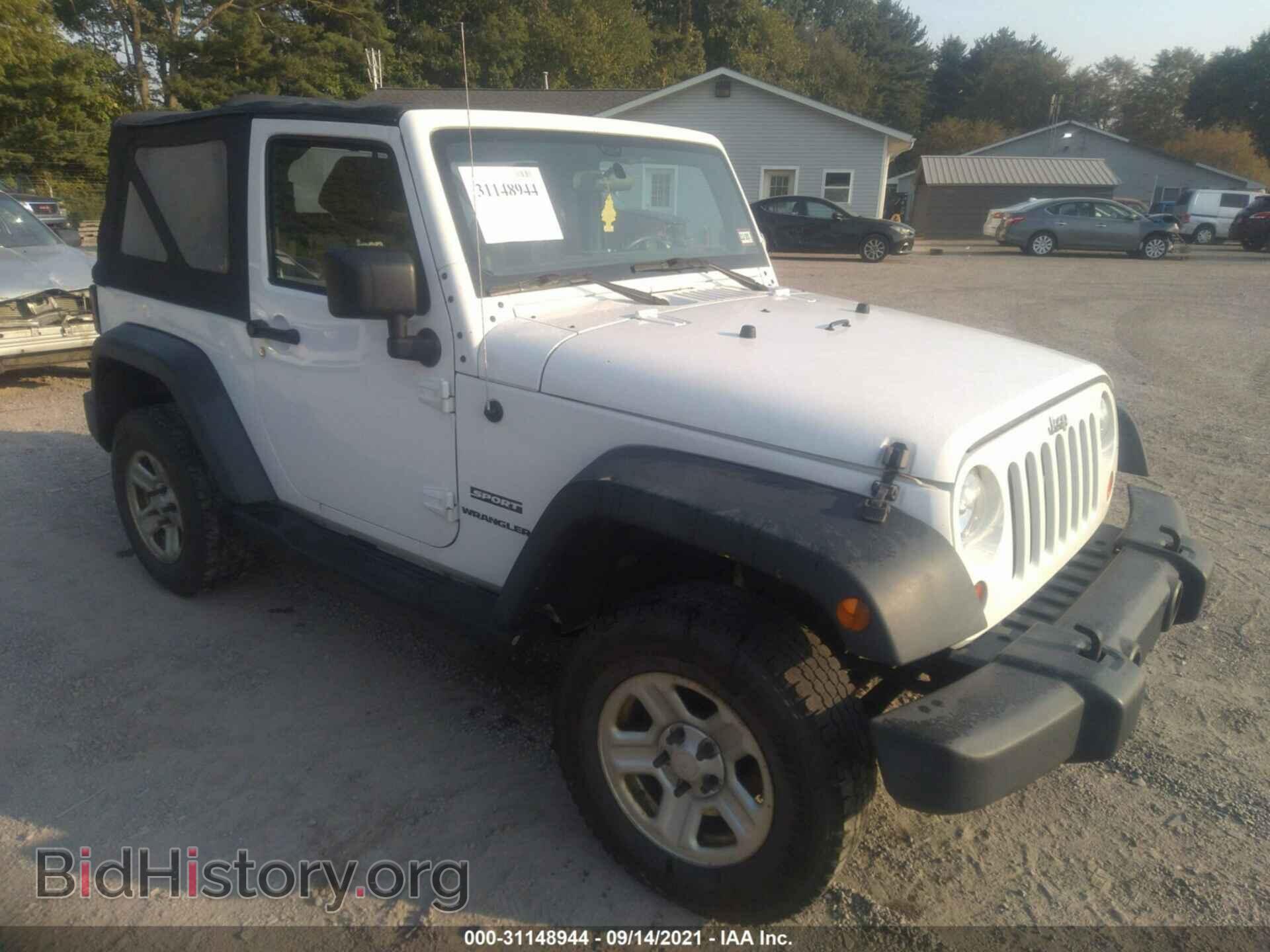 Фотография 1C4AJWAG8CL201390 - JEEP WRANGLER 2012