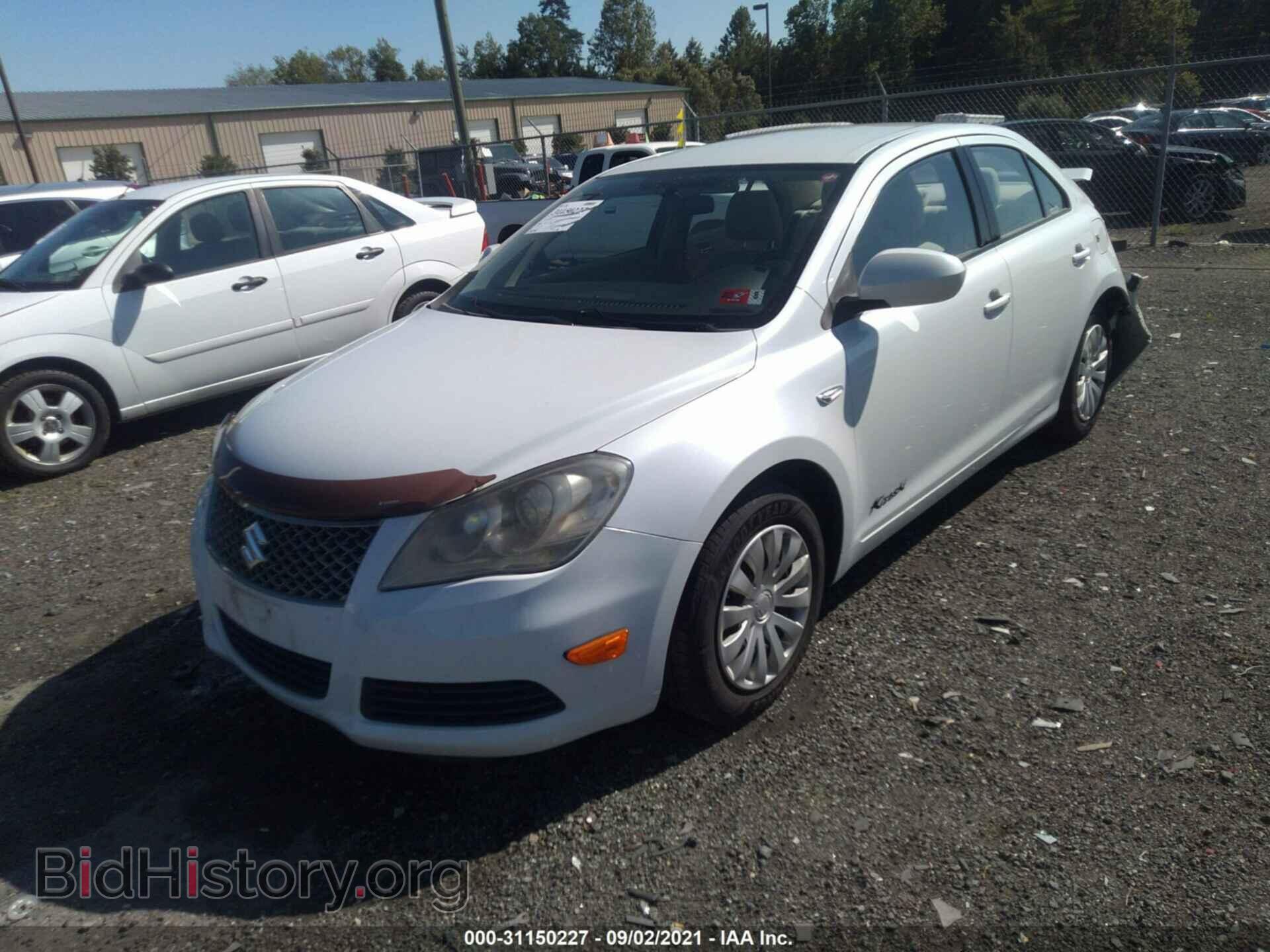 2010 SUZUKI KIZASHI - VIN: JS2RF9A16A6100254 - Photo 2