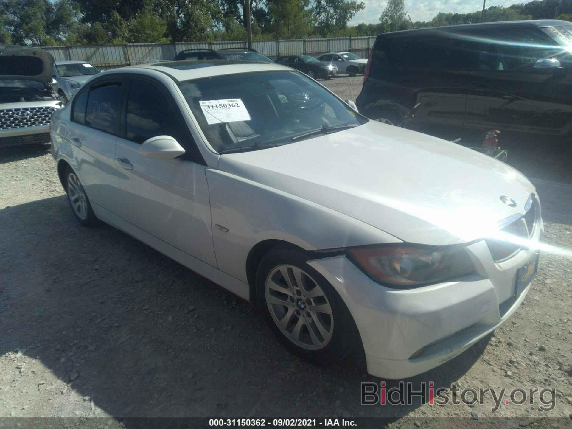 Photo WBAVC93577KX57465 - BMW 3 SERIES 2007