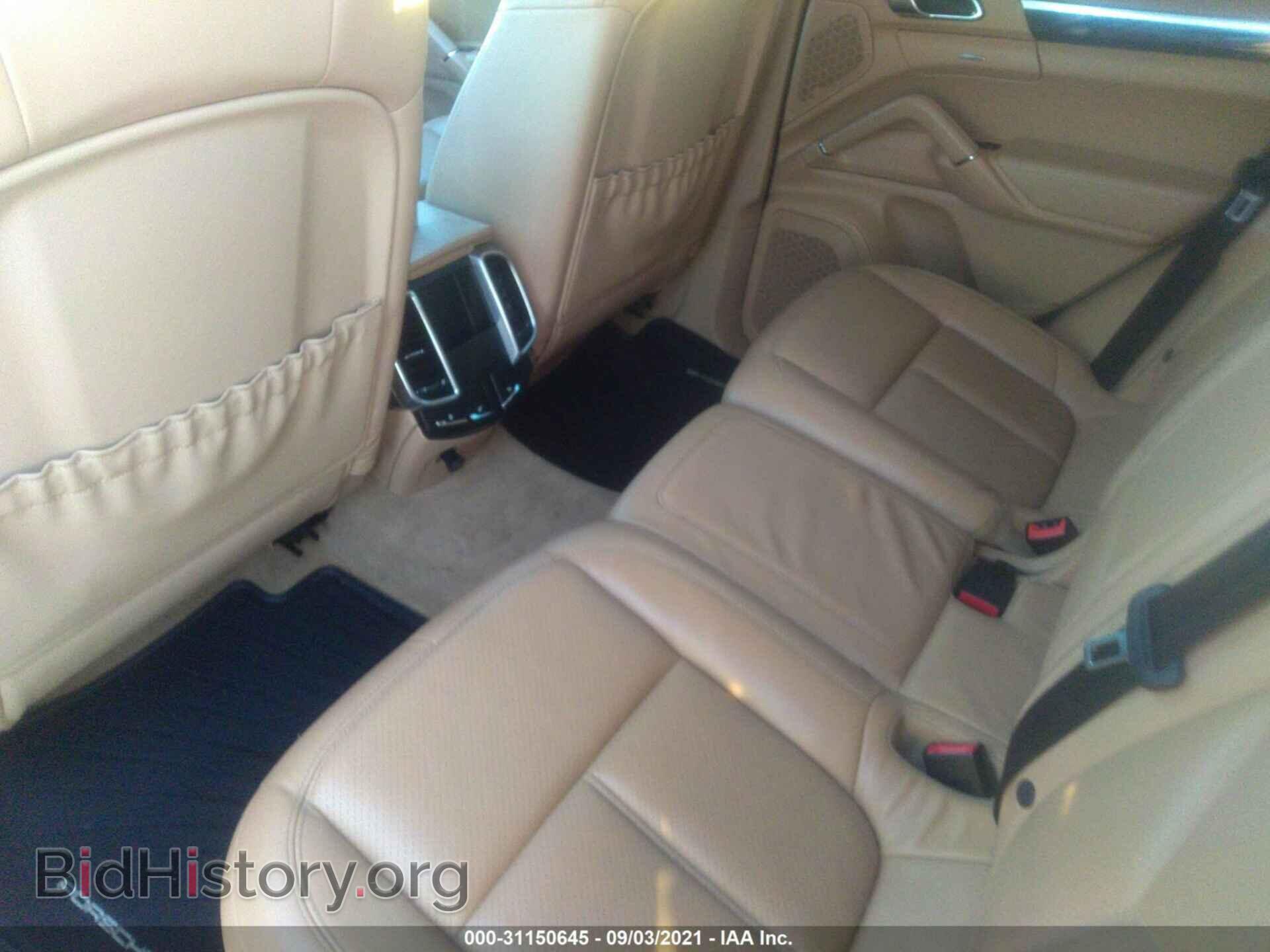 2012 PORSCHE CAYENNE - VIN: WP1AA2A29CLA08807 - Photo 8