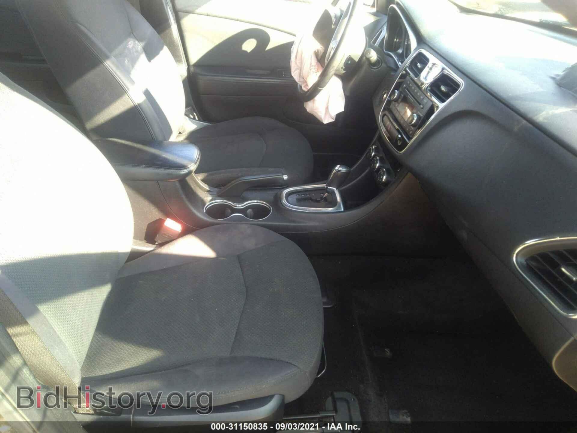 2012 CHRYSLER 200 - VIN: 1C3CCBBB2CN181760 - Фото 5