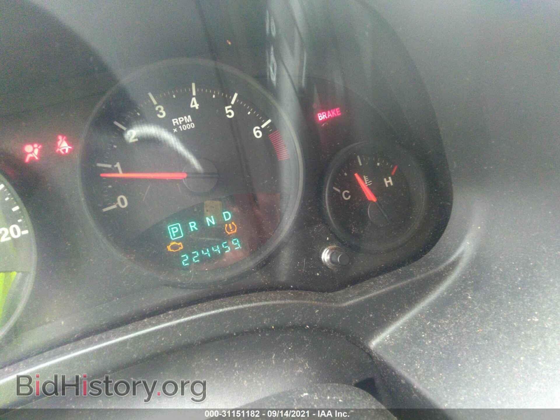 2009 JEEP COMPASS - VIN: 1J4FT47B19D190410 - Фото 7