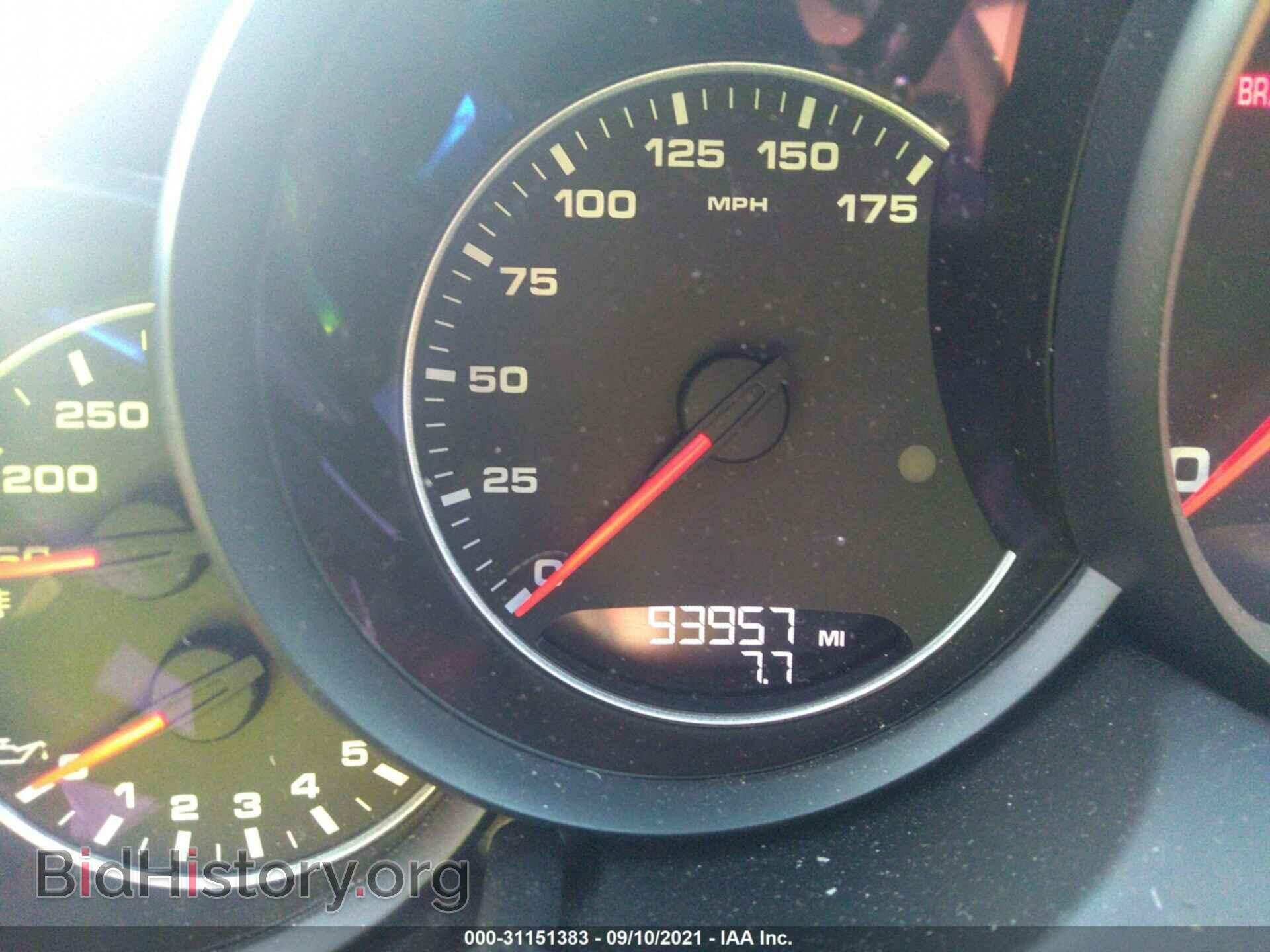 2016 PORSCHE CAYENNE - VIN: WP1AA2A23GKA13044 - Фото 7