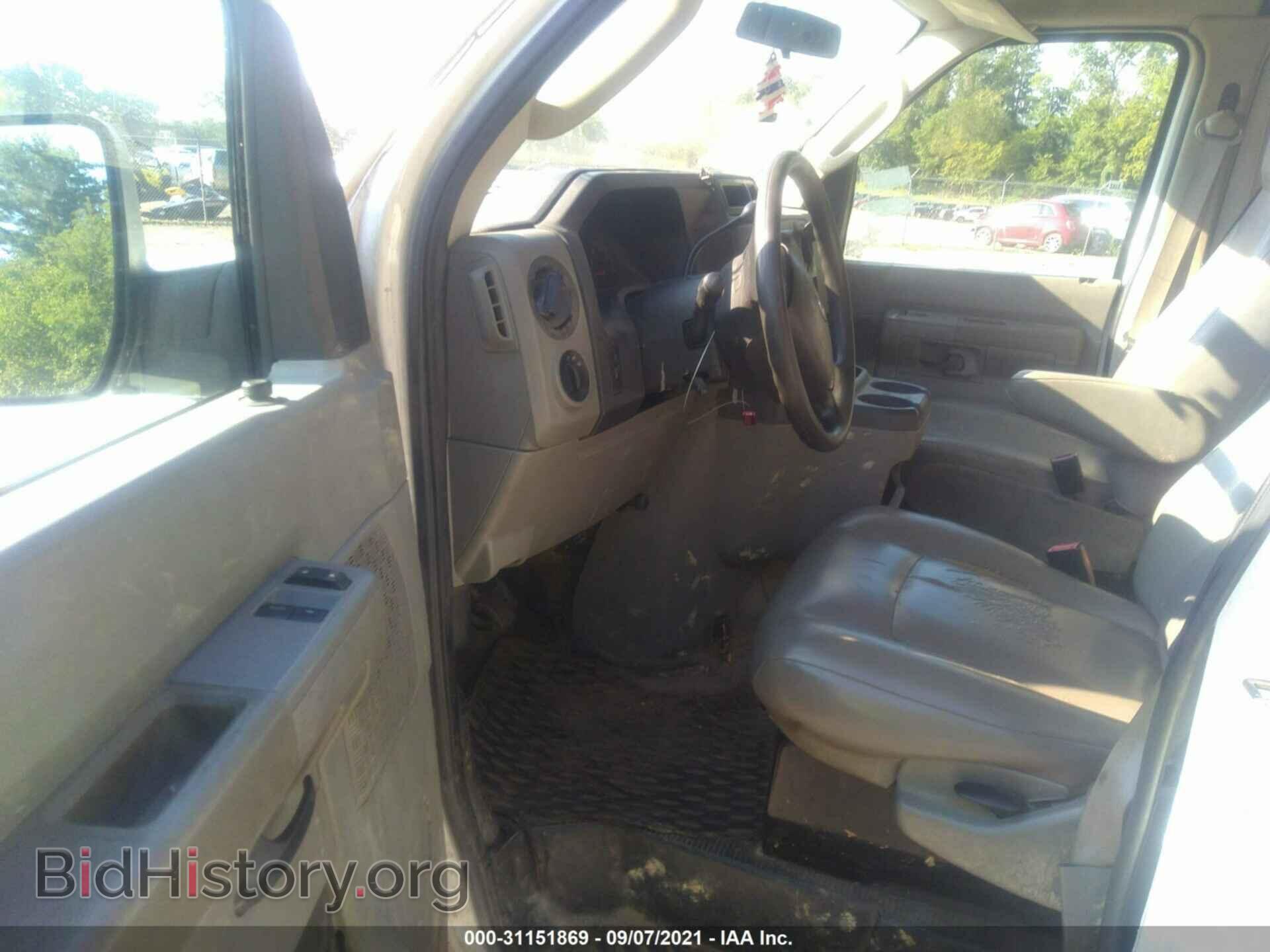 2011 FORD ECONOLINE CARGO VAN - VIN: 1FTSS3EL1BDB19341 - Photo 5