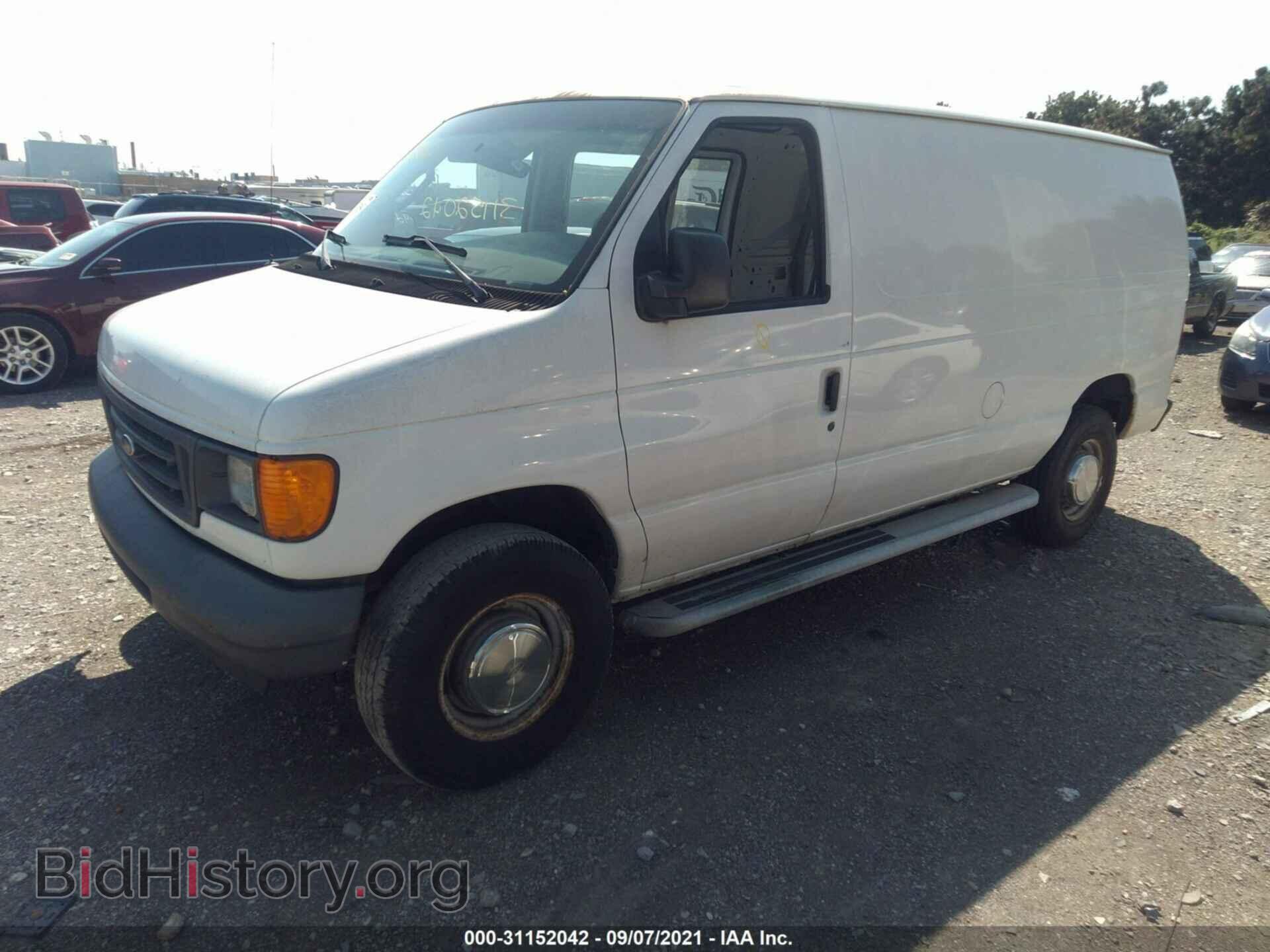 2006 FORD ECONOLINE CARGO VAN - VIN: 1FTNE24W76DA71053 - Photo 2