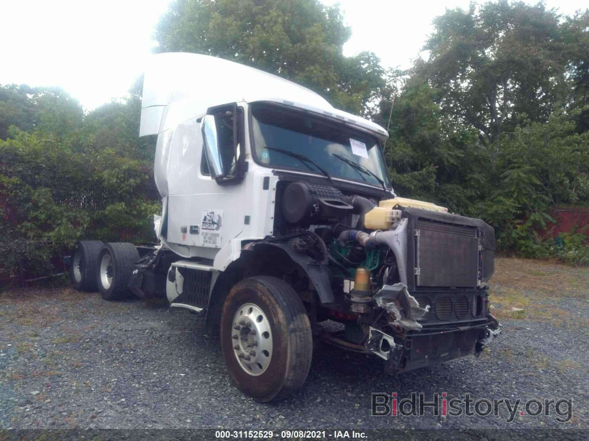 Photo 4V4NC9EH7DN149065 - VOLVO VN 2013