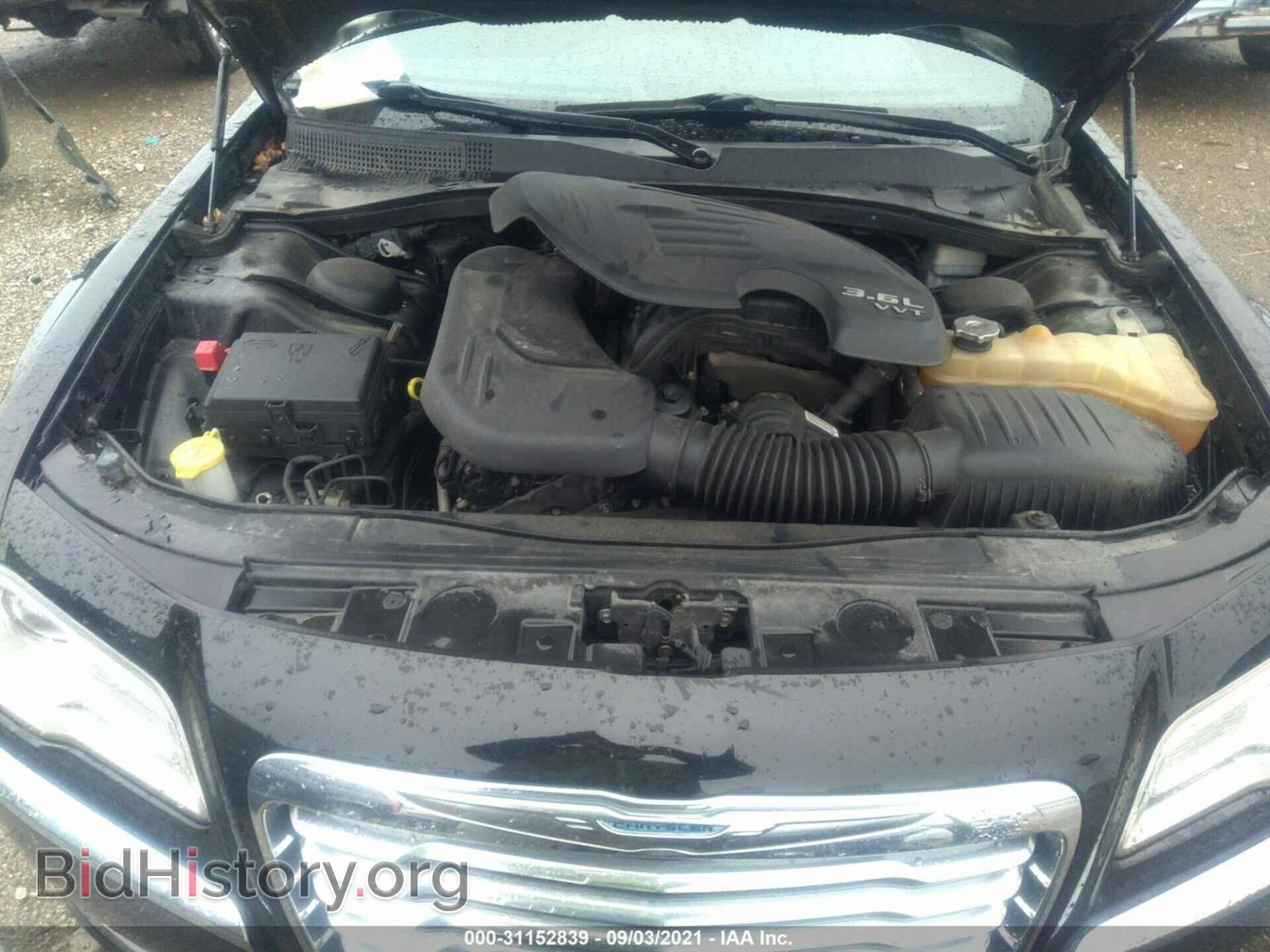 2012 CHRYSLER 300 - VIN: 2C3CCAAG5CH116482 - Photo 10