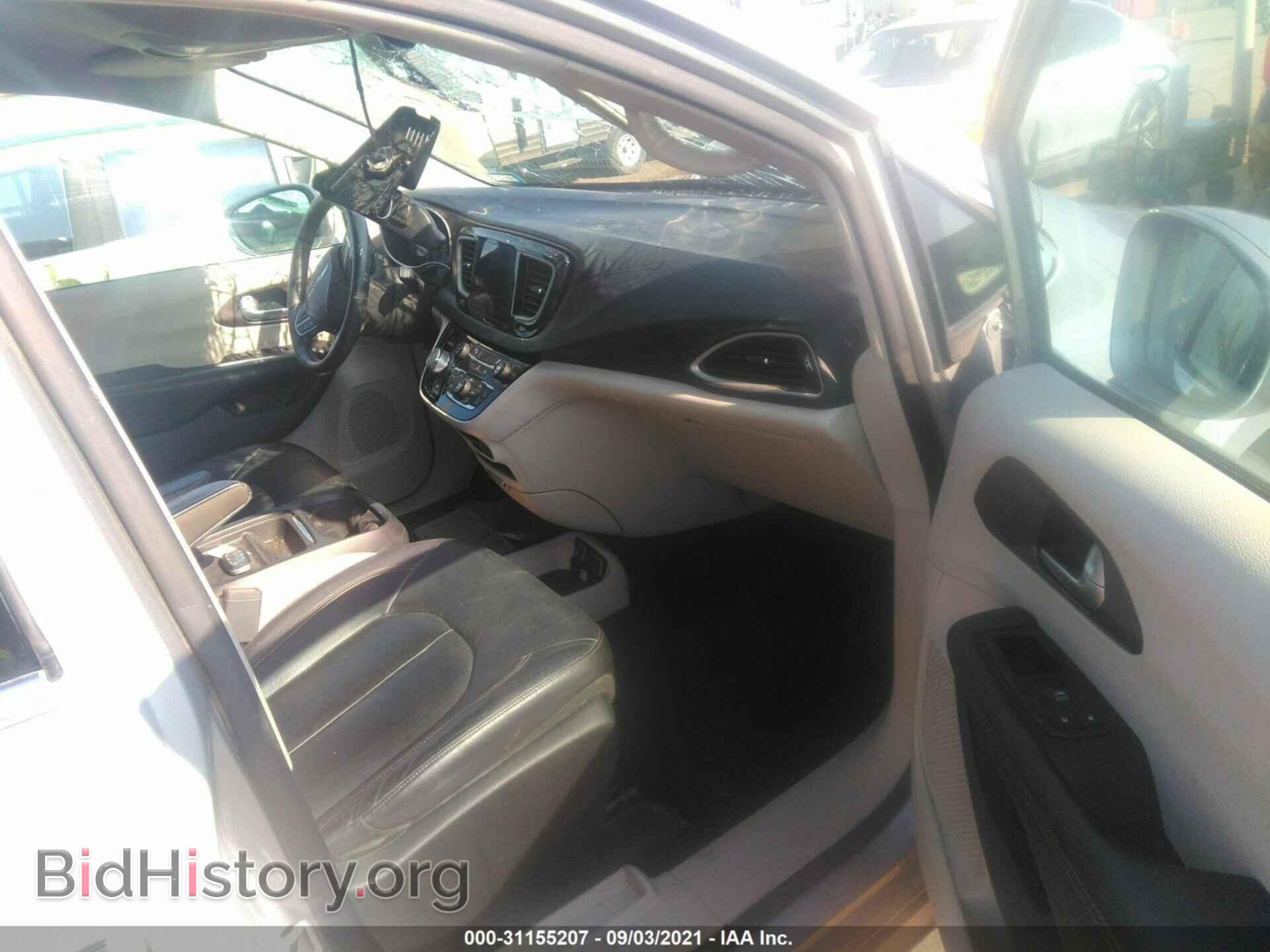 2017 CHRYSLER PACIFICA - VIN: 2C4RC1BG1HR583386 - Photo 5