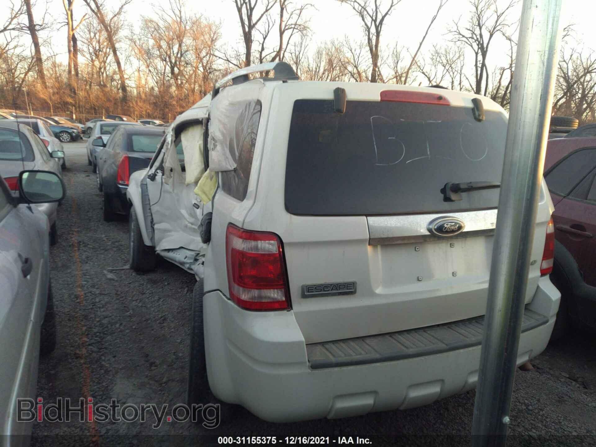 2009 FORD ESCAPE - VIN: 1FMCU94G99KB61831 - Фото 3