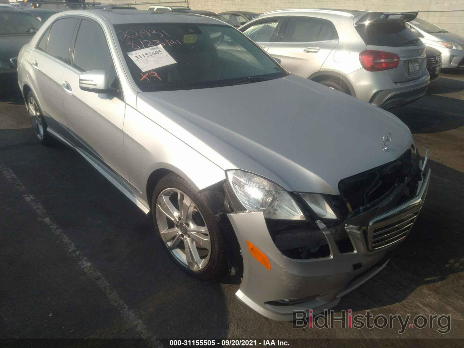 Photo WDDHF5KB1DA747545 - MERCEDES-BENZ E-CLASS 2013