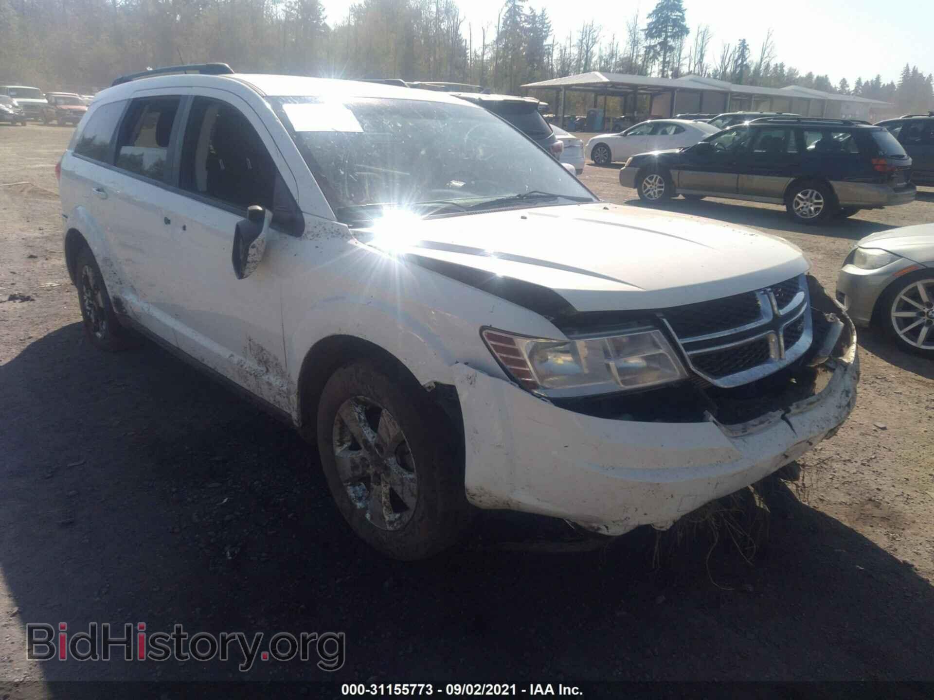 Photo 3D4PH1FG5BT512363 - DODGE JOURNEY 2011