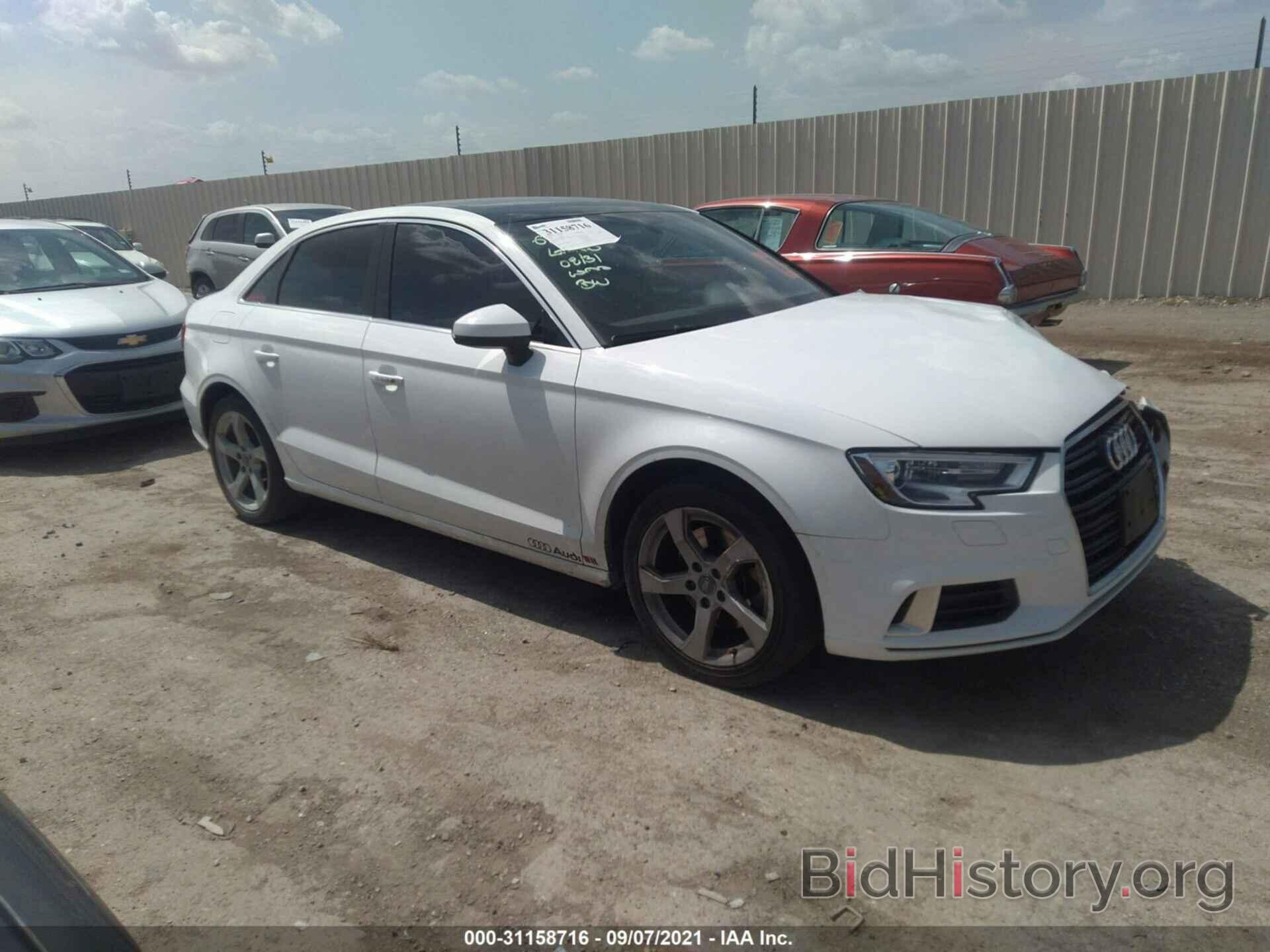 Photo WAUAUGFF2K1022458 - AUDI A3 SEDAN 2019