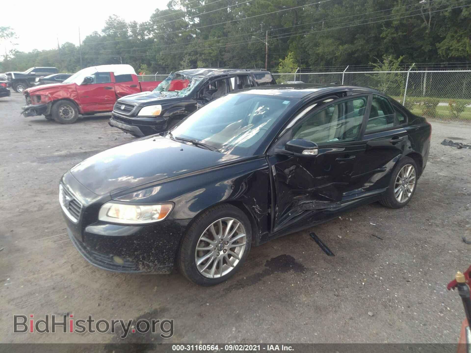 2009 VOLVO S40 - VIN: YV1MS382492462348 - Фото 2
