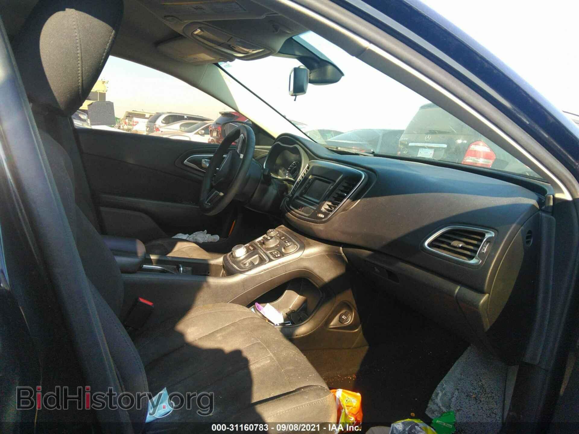 2016 CHRYSLER 200 - VIN: 1C3CCCAB4GN159045 - Фото 5
