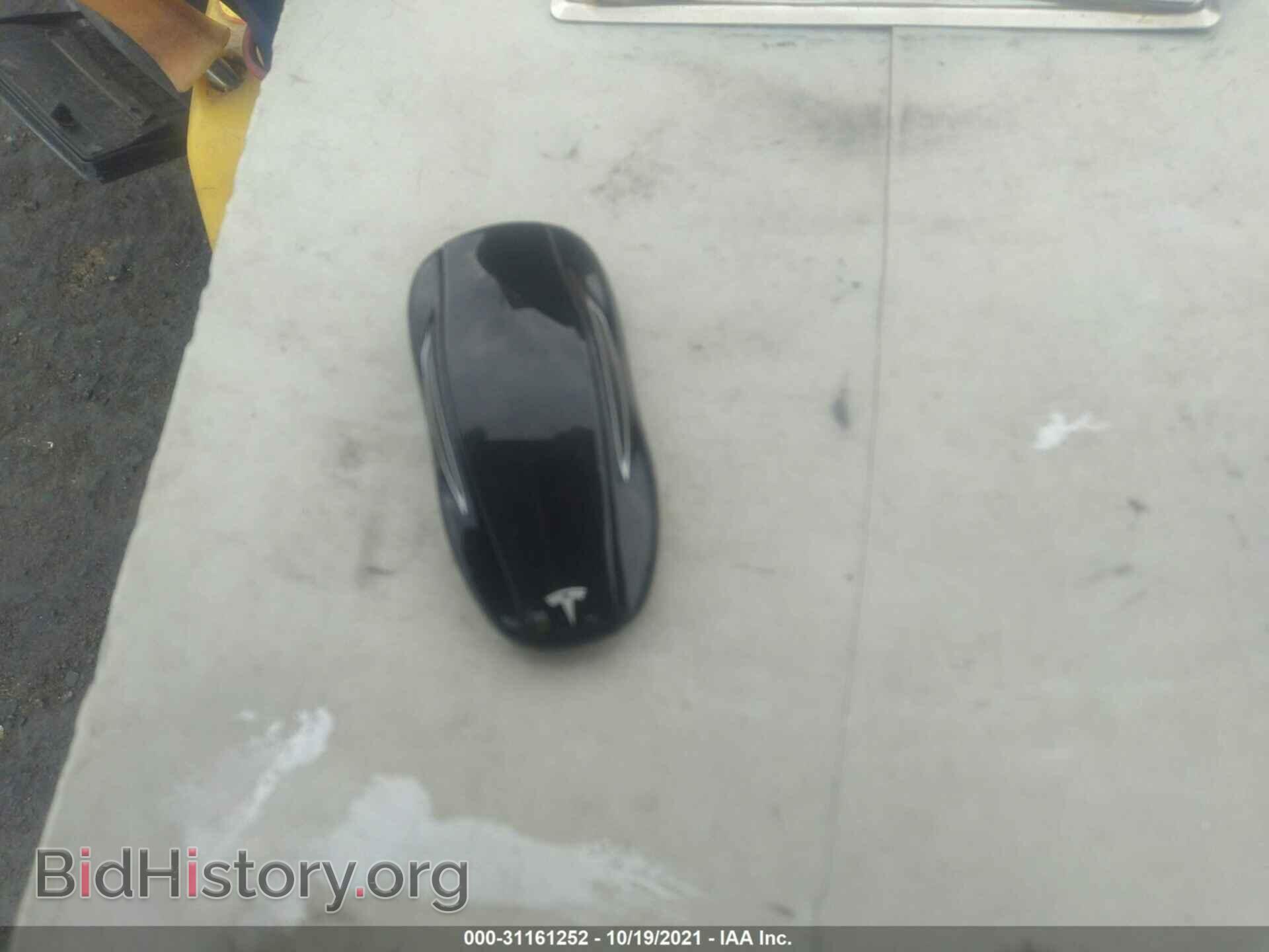 2016 TESLA MODEL S - VIN: 5YJSA1E12GF149275 - Фото 11