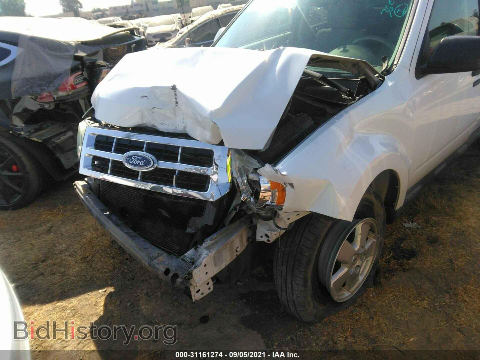 2011 FORD ESCAPE - VIN: 1FMCU0D79BKB74631 - Фото 6