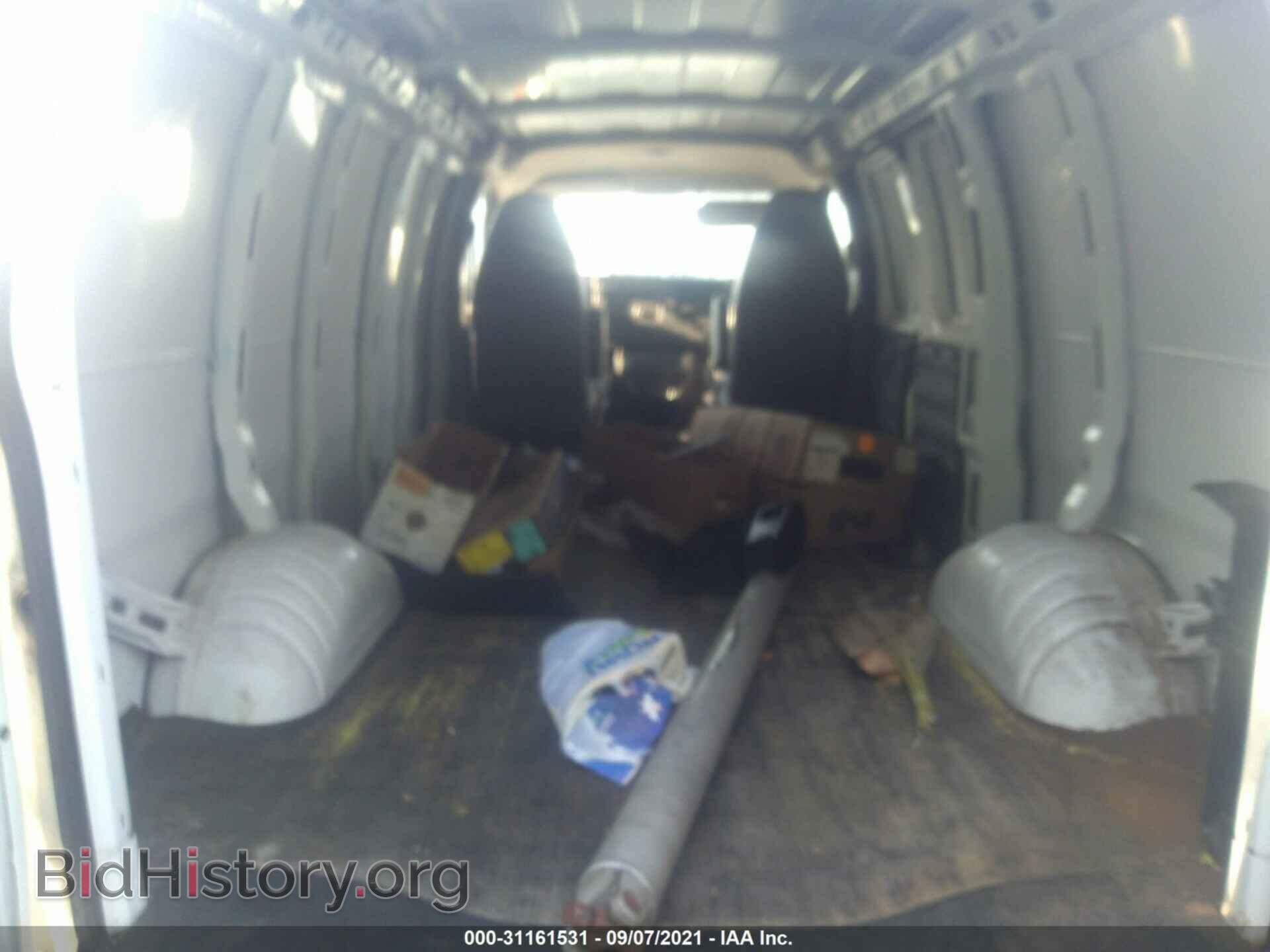 2011 CHEVROLET EXPRESS CARGO VAN - VIN: 1GCWGFCA2B1140531 - Фото 8