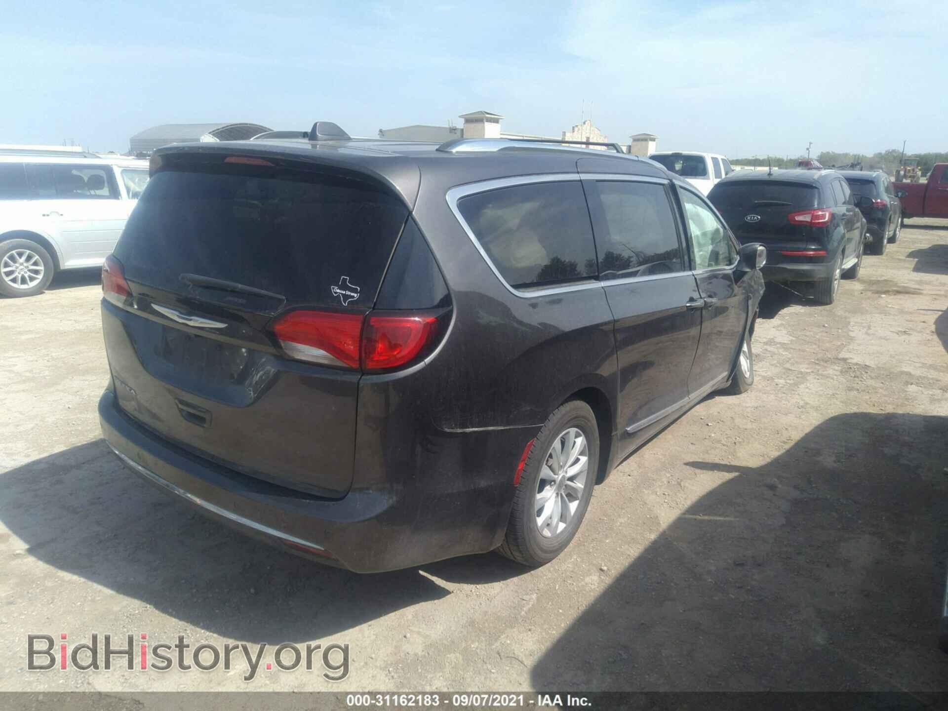 2019 CHRYSLER PACIFICA - VIN: 2C4RC1BG7KR548374 - Фото 4