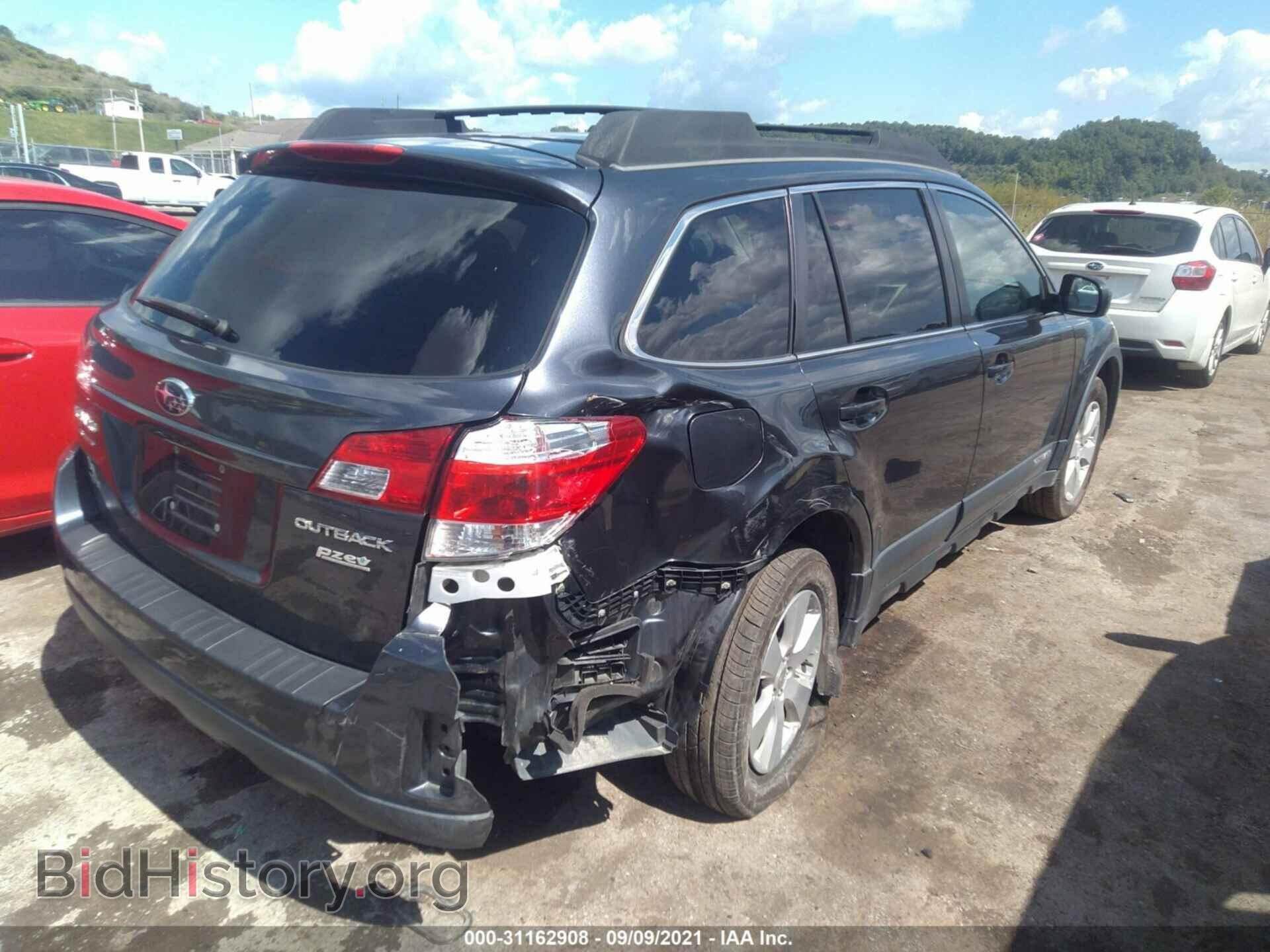 2011 SUBARU OUTBACK - VIN: 4S4BRBCCXB3432155 - Фото 4