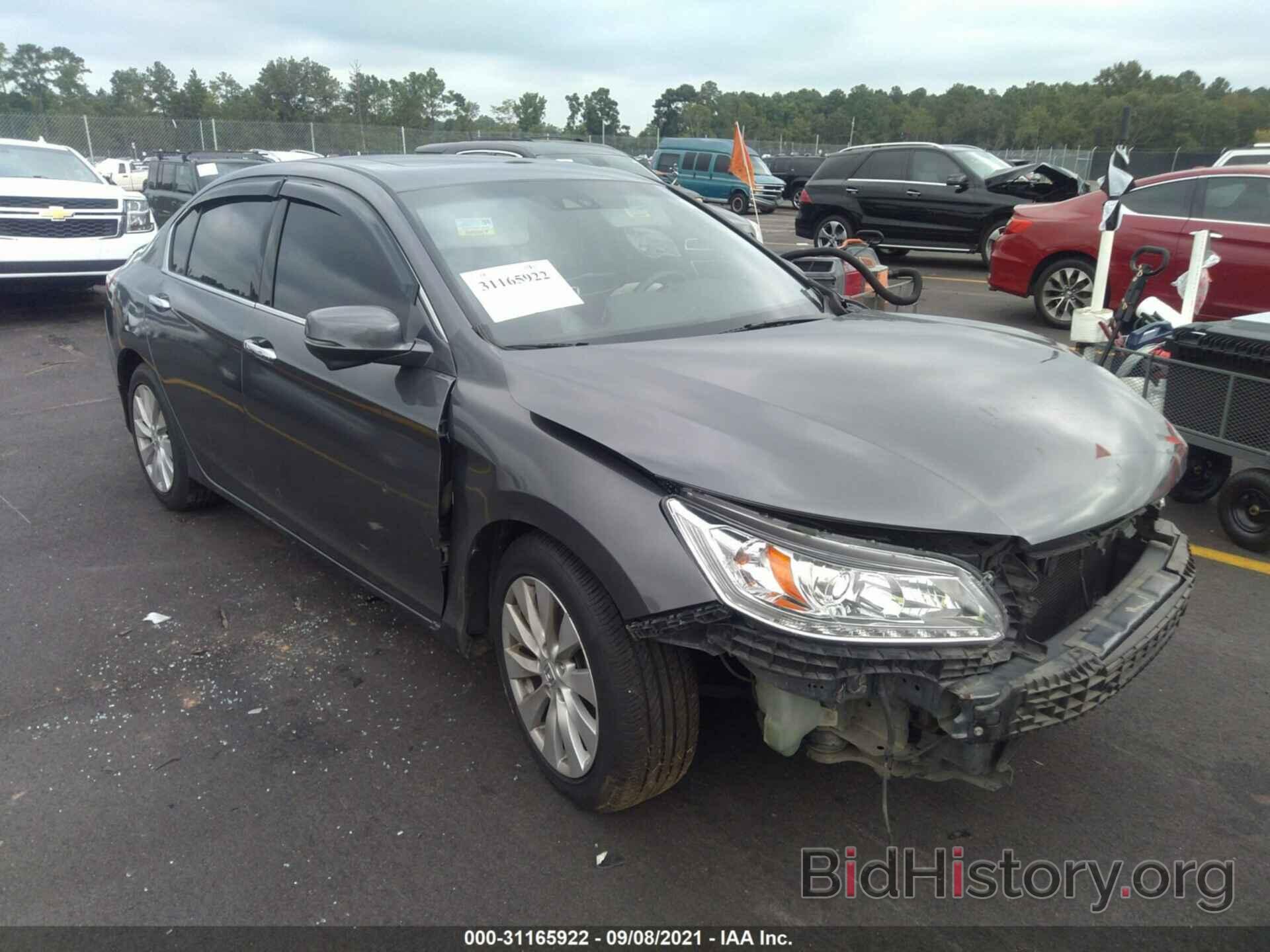 Photo 1HGCR3F83DA023775 - HONDA ACCORD SDN 2013