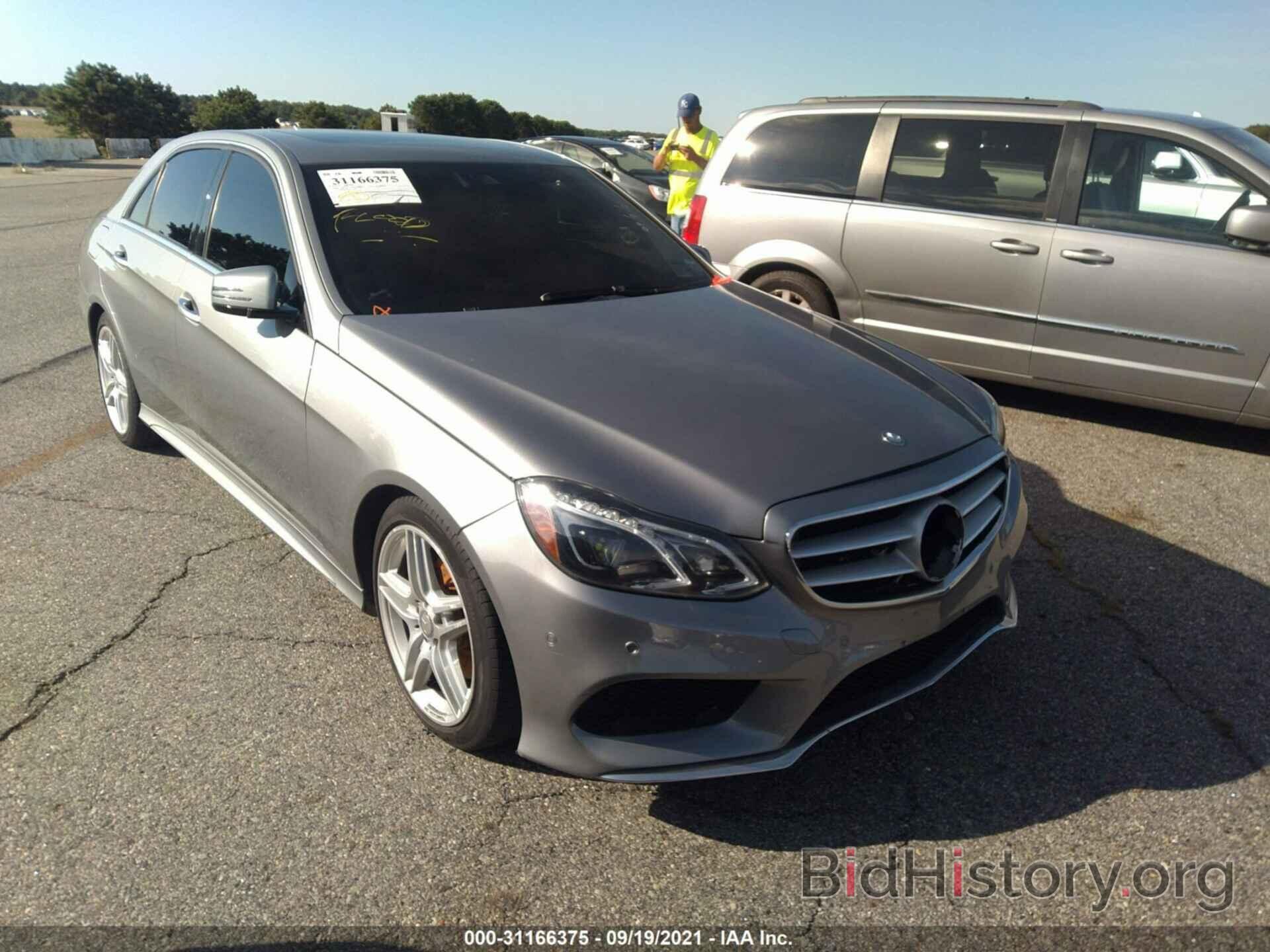 Photo WDDHF8JB3EA901953 - MERCEDES-BENZ E-CLASS 2014