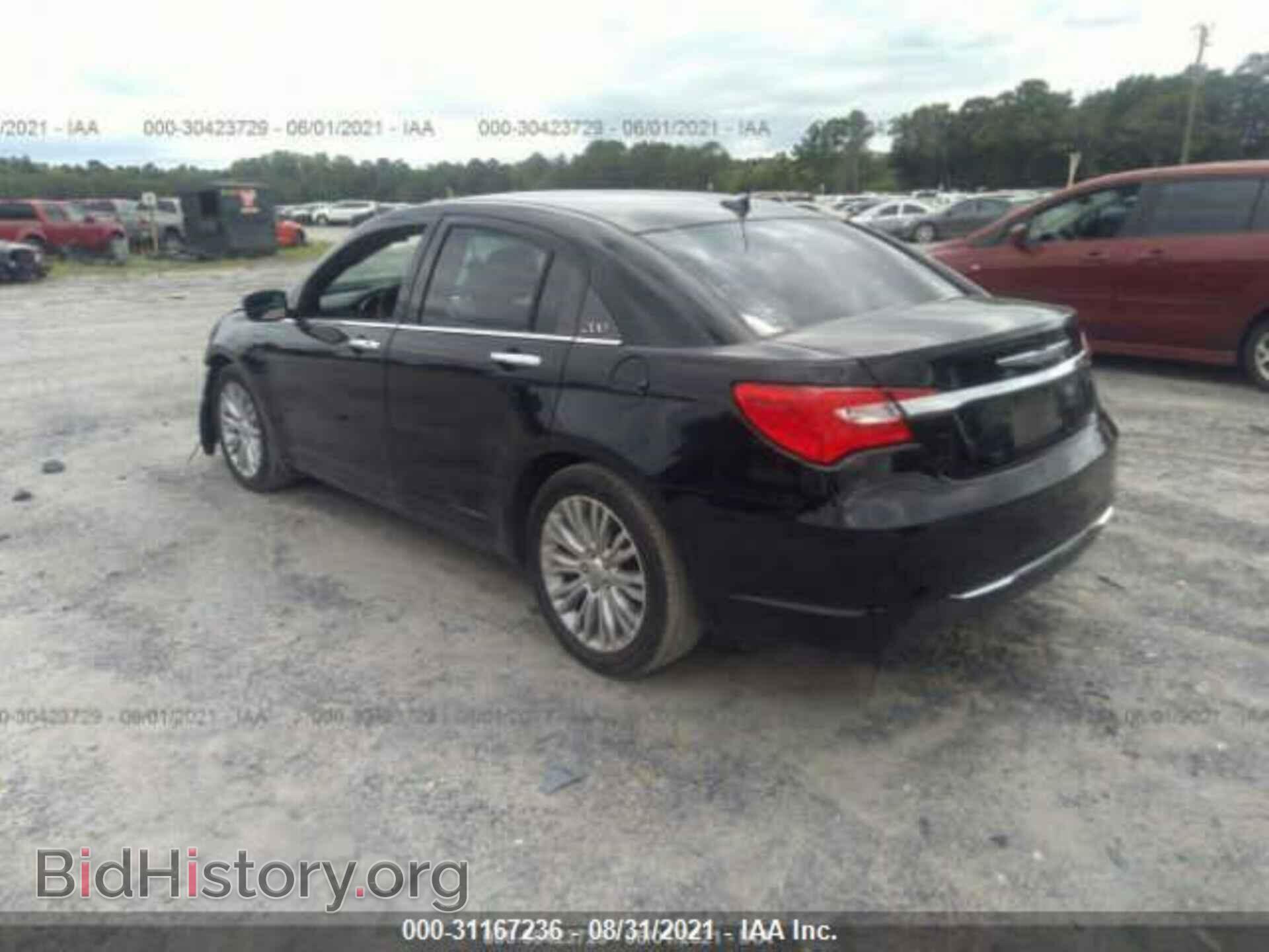 2012 CHRYSLER 200 - VIN: 1C3CCBCB8CN302841 - Photo 3