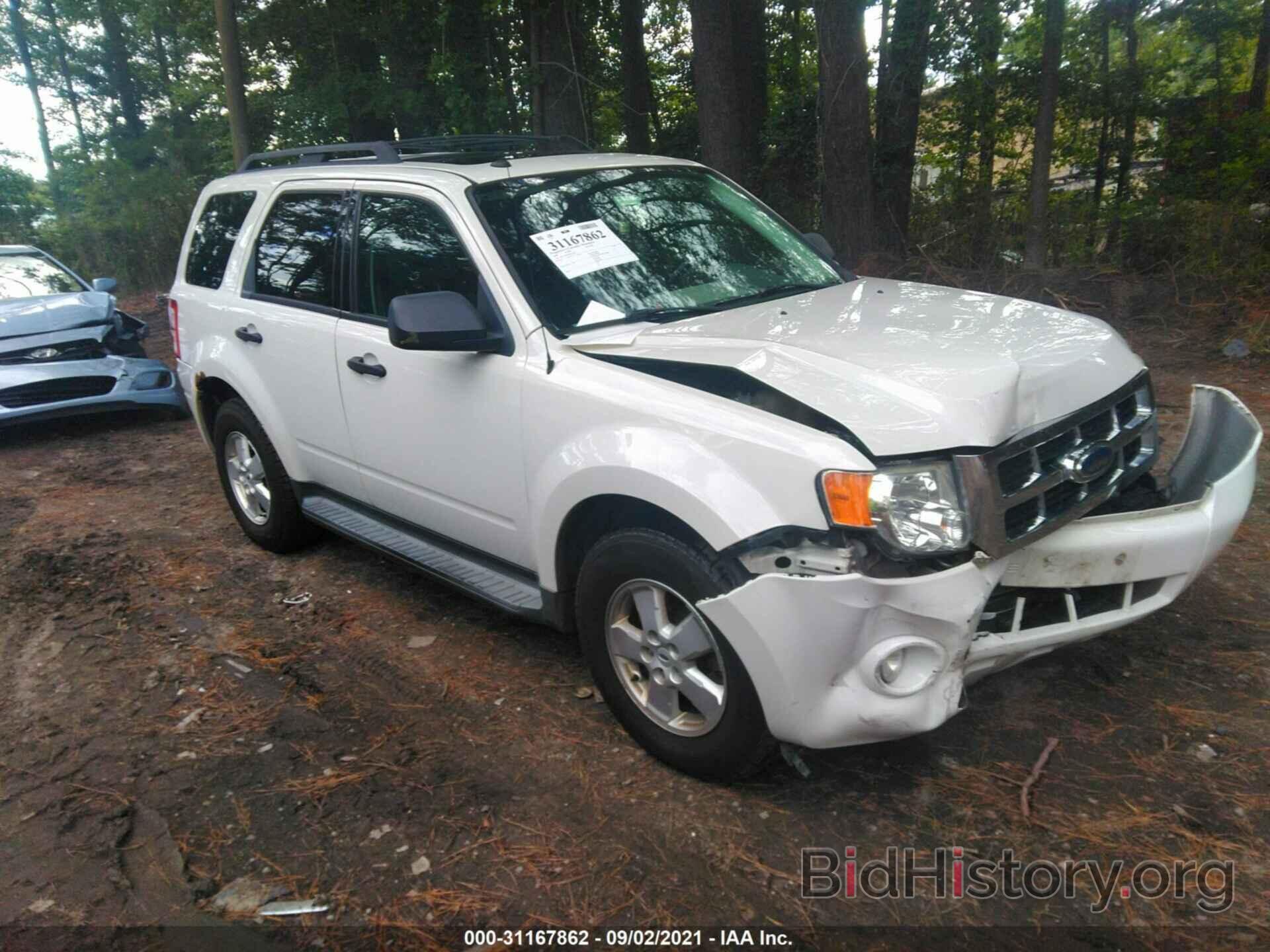 Photo 1FMCU93GX9KA45104 - FORD ESCAPE 2009