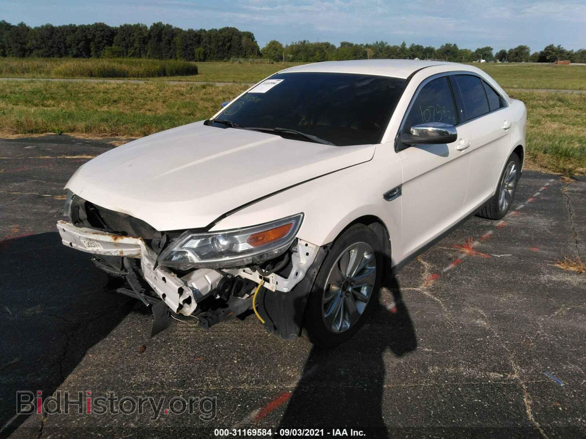 2011 FORD TAURUS - VIN: 1FAHP2FW6BG178355 - Фото 2