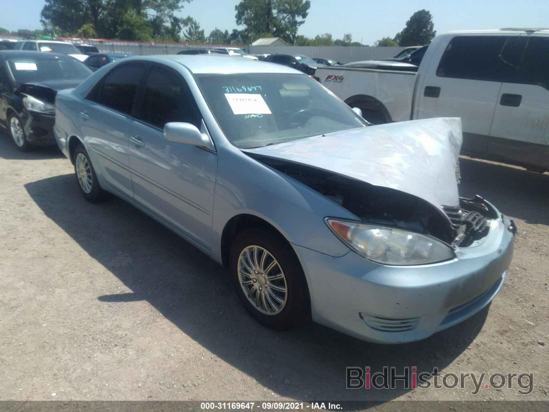 Photo 4T1BE32K06U704707 - TOYOTA CAMRY 2006