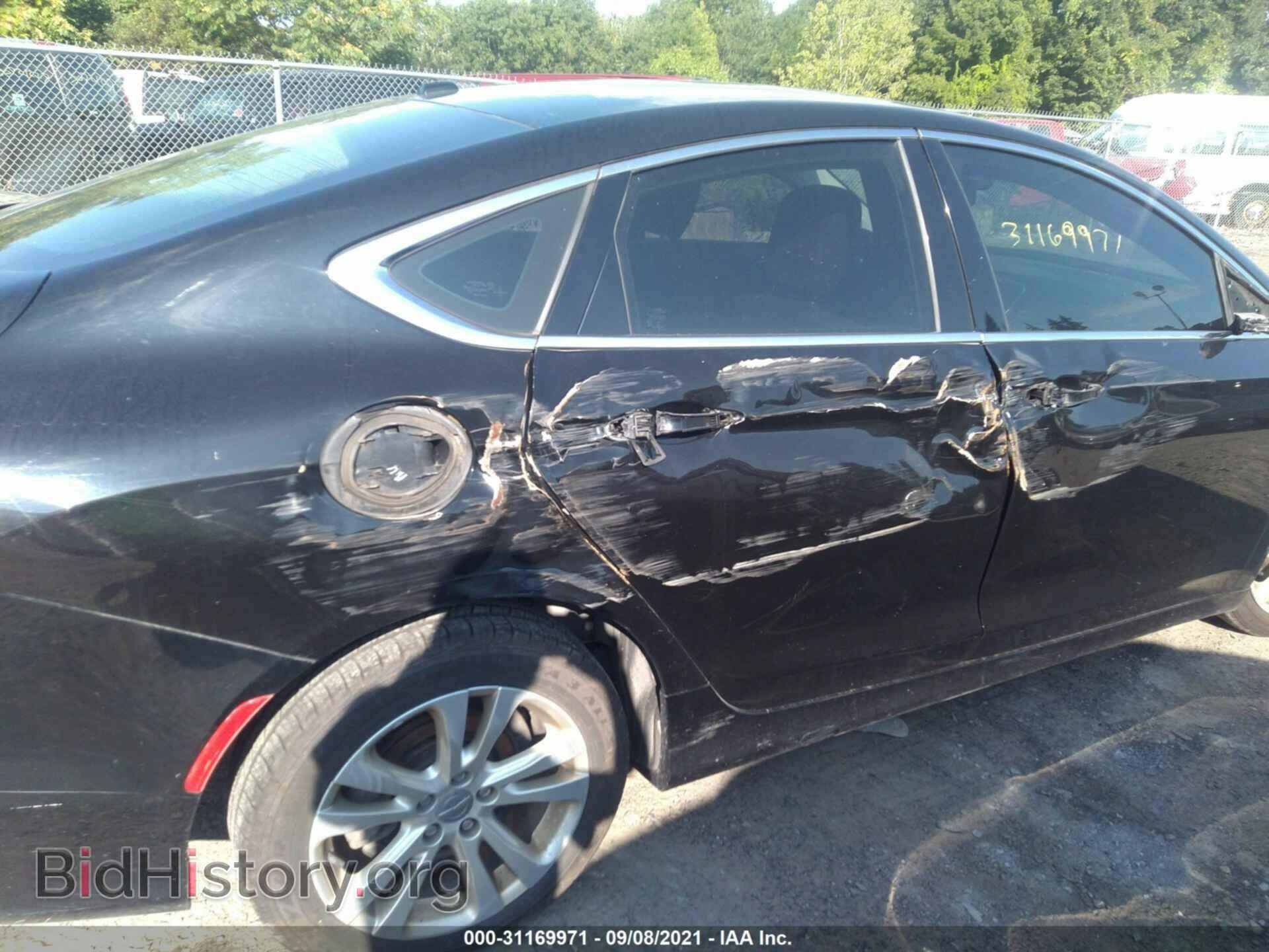 2015 CHRYSLER 200 - VIN: 1C3CCCAB3FN596159 - Фото 6