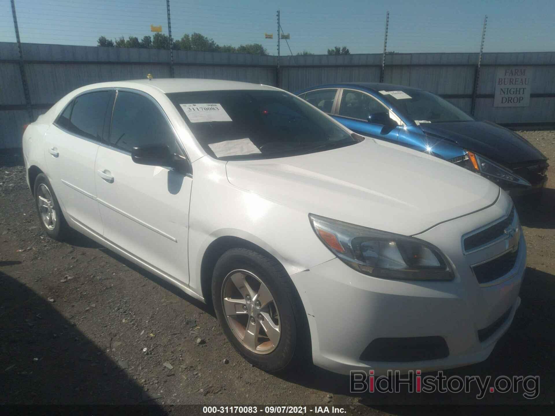 Photo 1G11B5SAXDF130803 - CHEVROLET MALIBU 2013