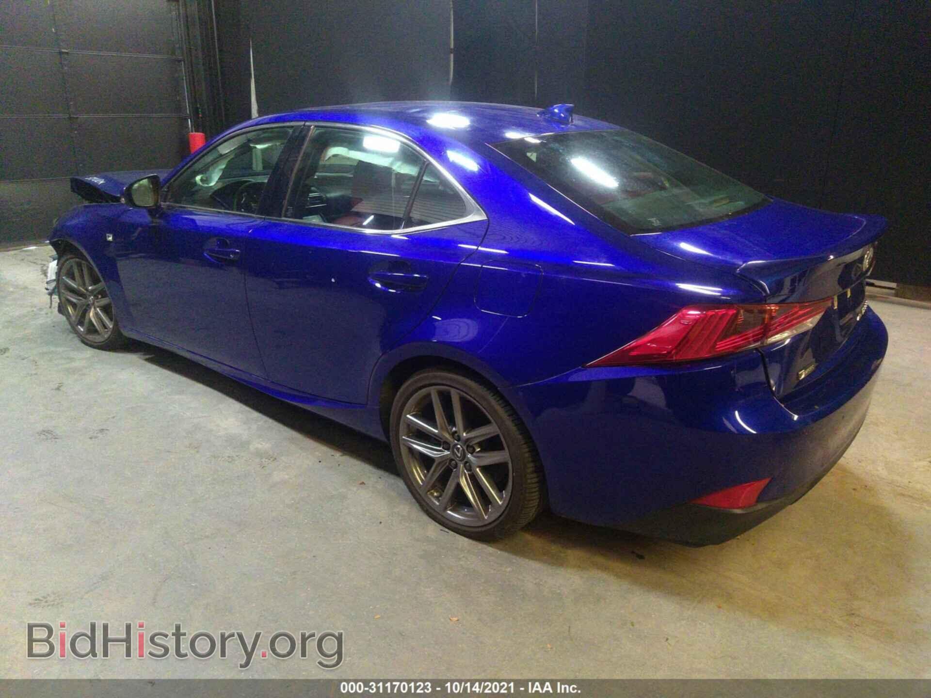 2019 LEXUS IS - VIN: JTHC81D2XK5033938 - Фото 3