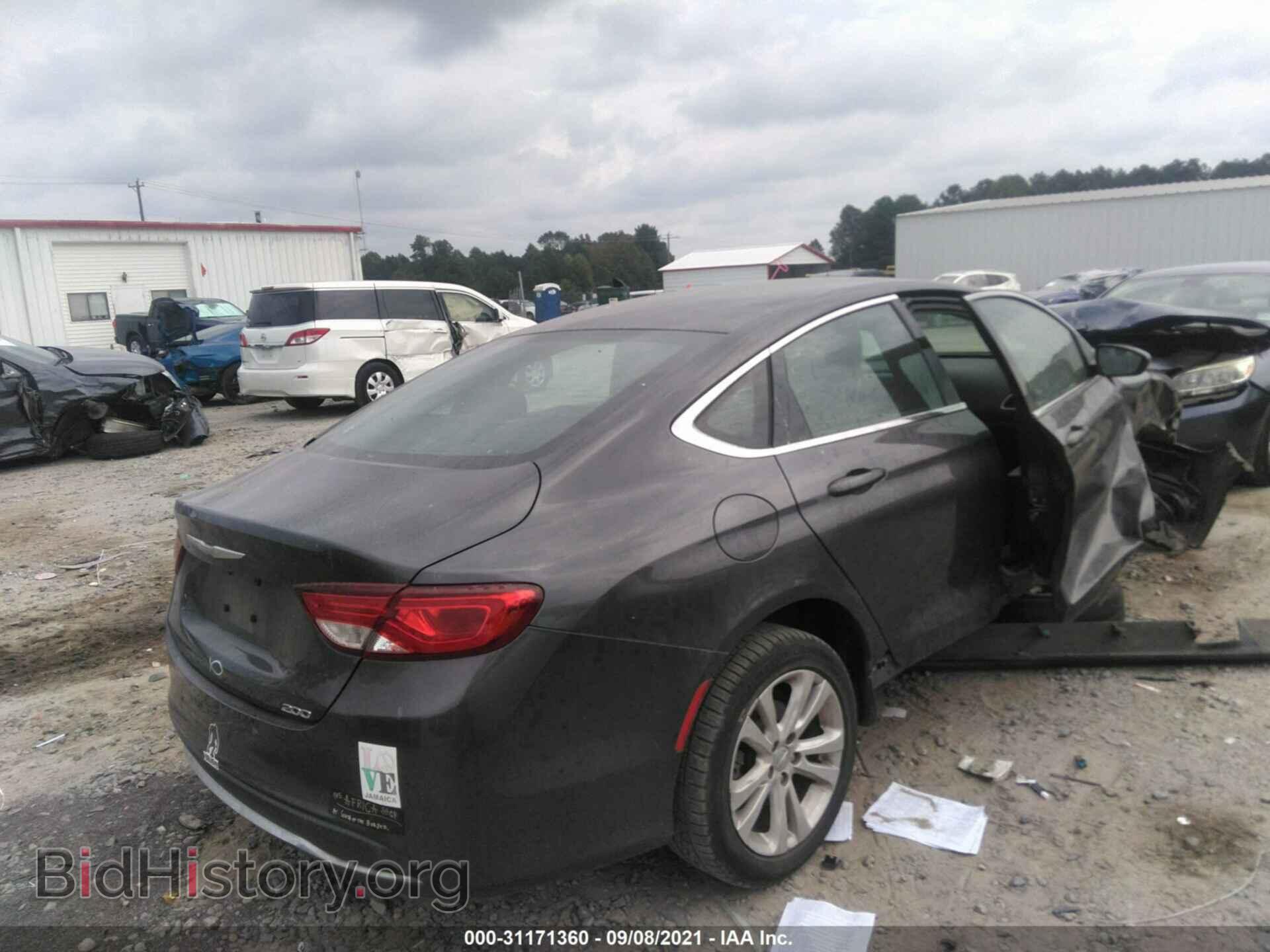 2016 CHRYSLER 200 - VIN: 1C3CCCAB0GN143828 - Фото 4