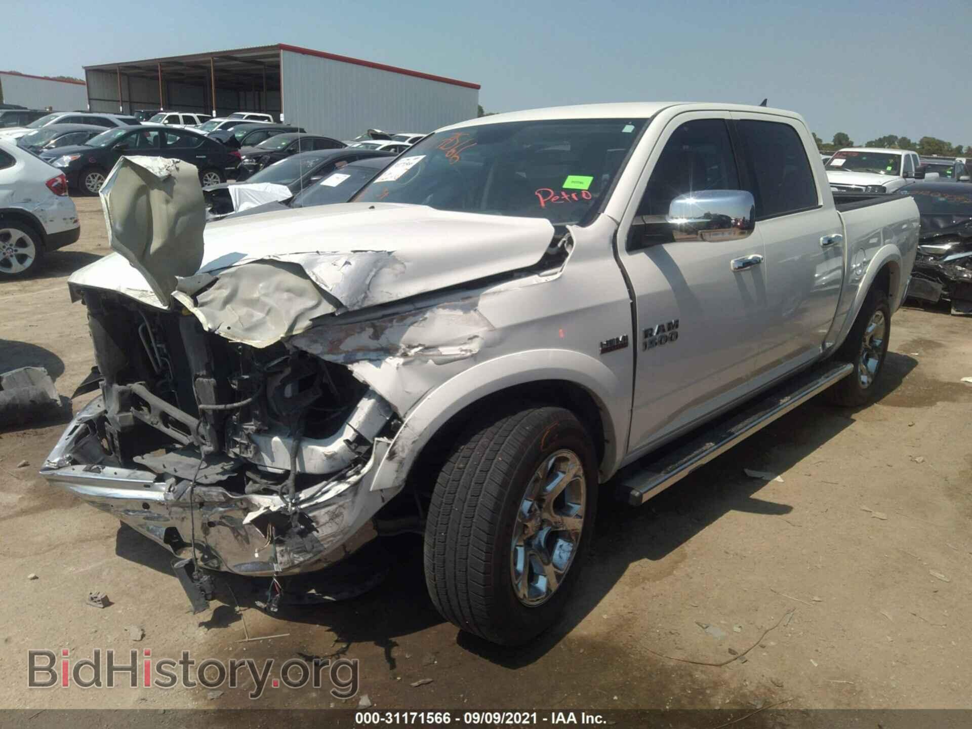 2017 RAM 1500 - VIN: 1C6RR7NT4HS634945 - Фото 2