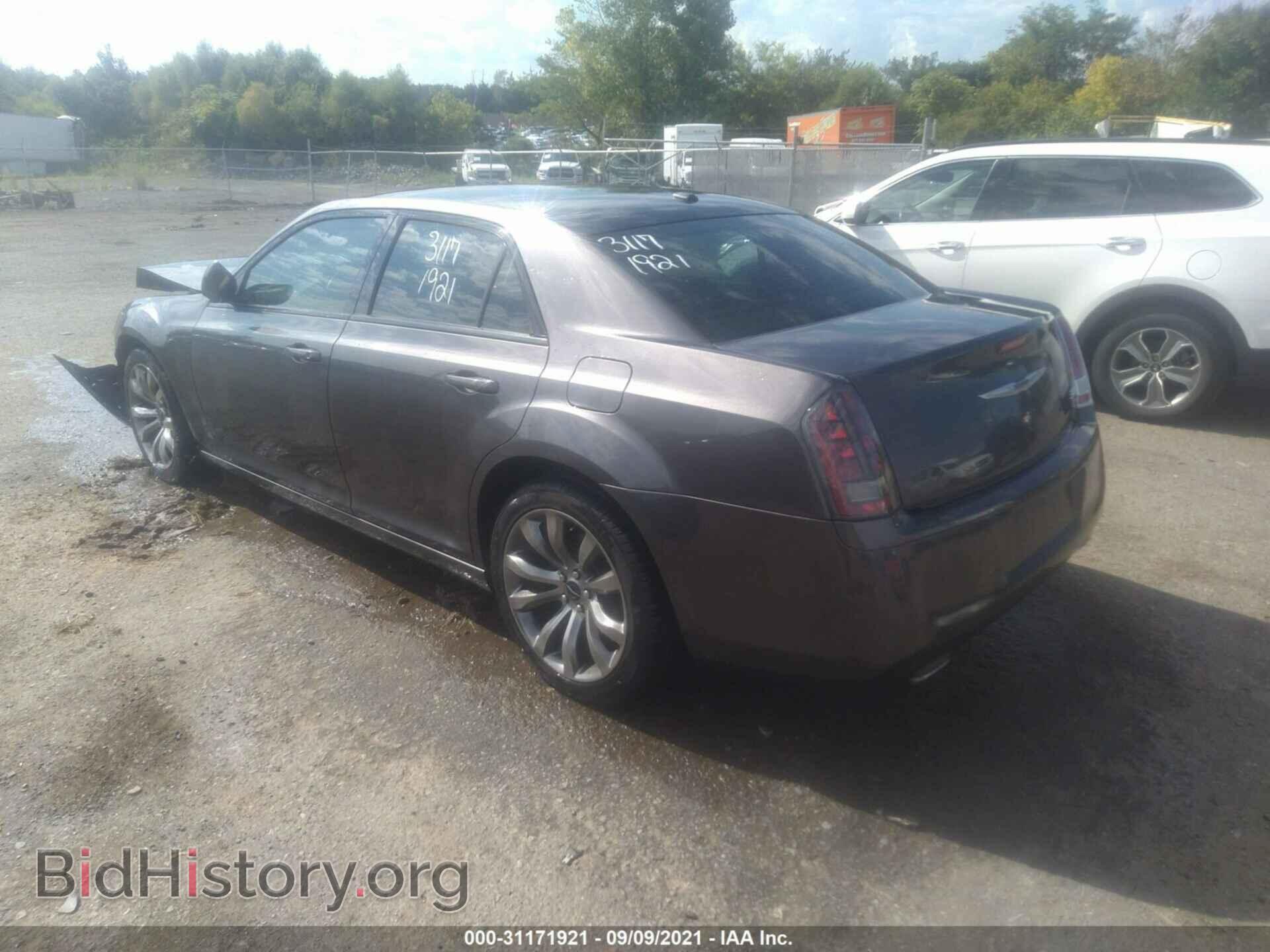 2014 CHRYSLER 300 - VIN: 2C3CCABG2EH280242 - Фото 3