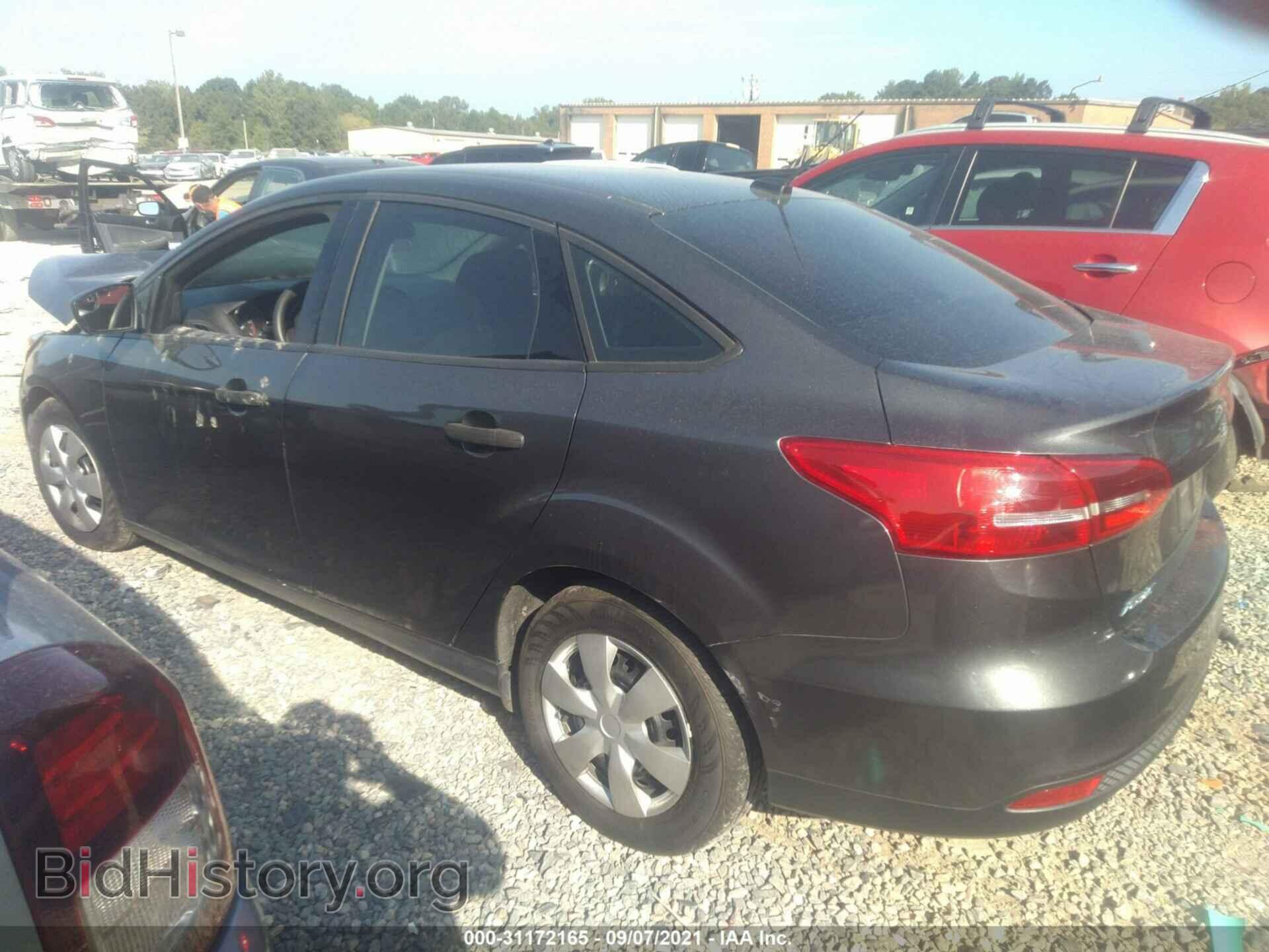 2017 FORD FOCUS - VIN: 1FADP3E26HL338835 - Photo 3
