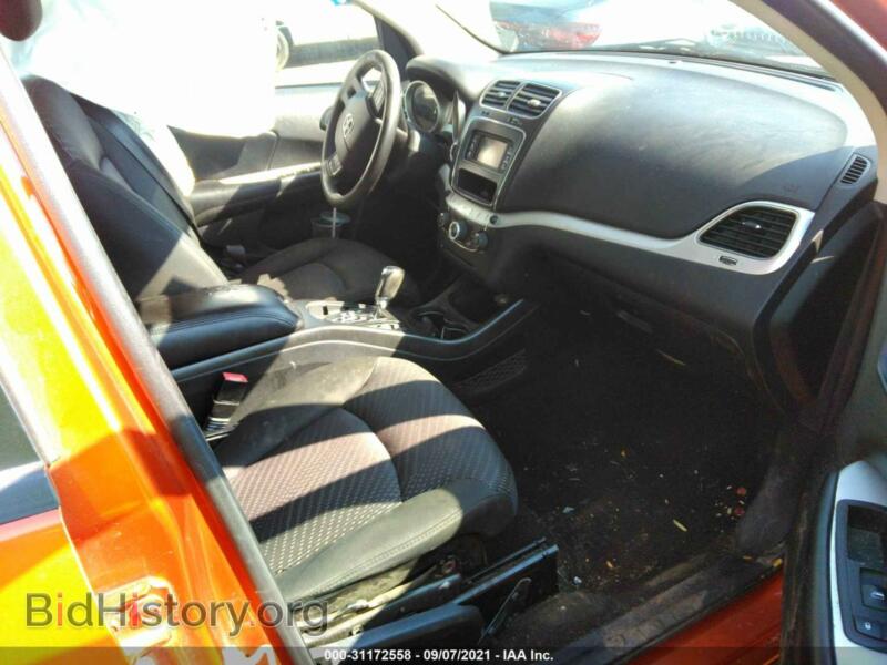 2011 Dodge JOURNEY (VIN 3D4PG4FB6BT540178) — photo 5 of 11