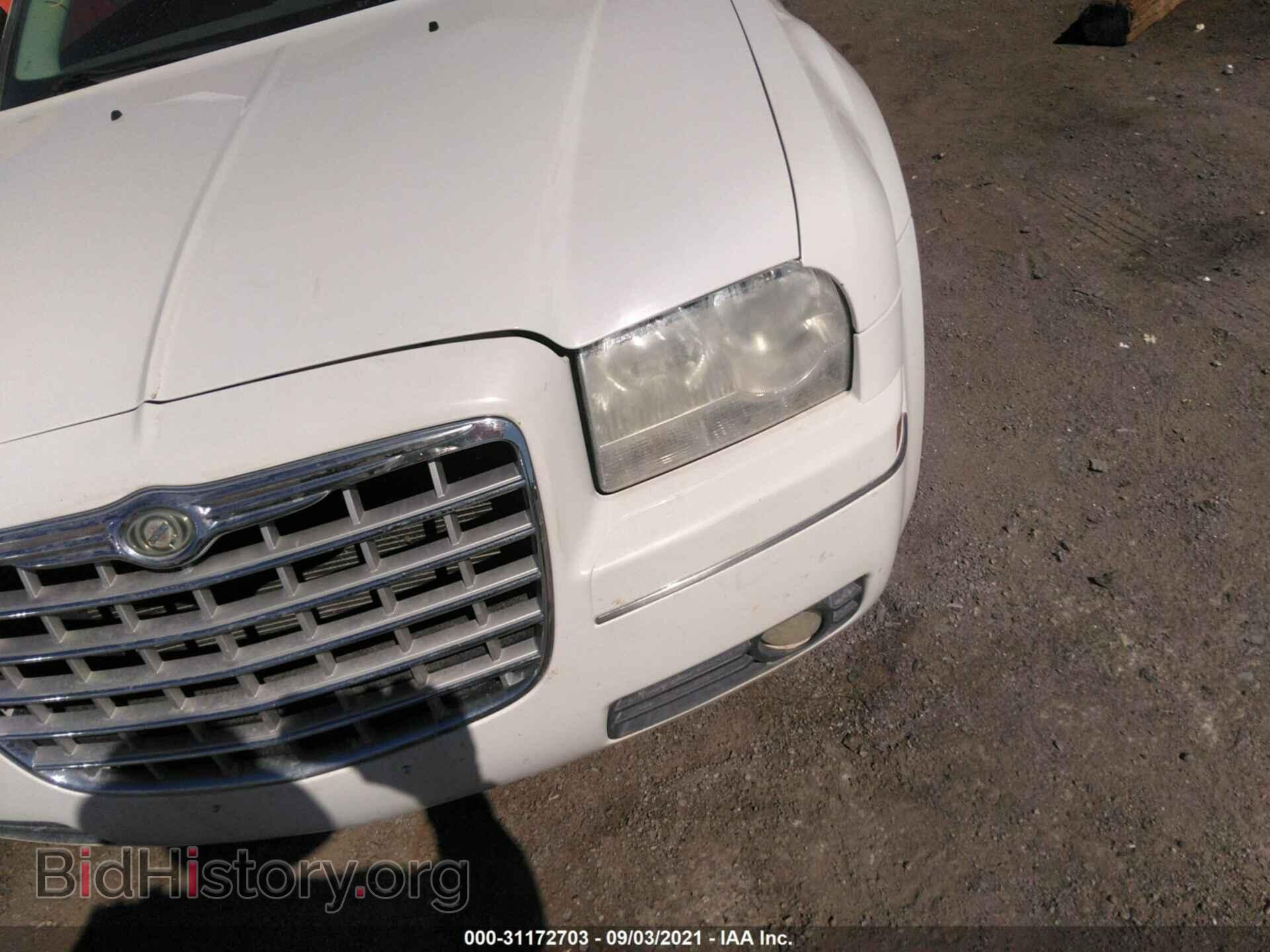 2010 CHRYSLER 300 - VIN: 2C3CA5CV5AH155238 - Фото 6