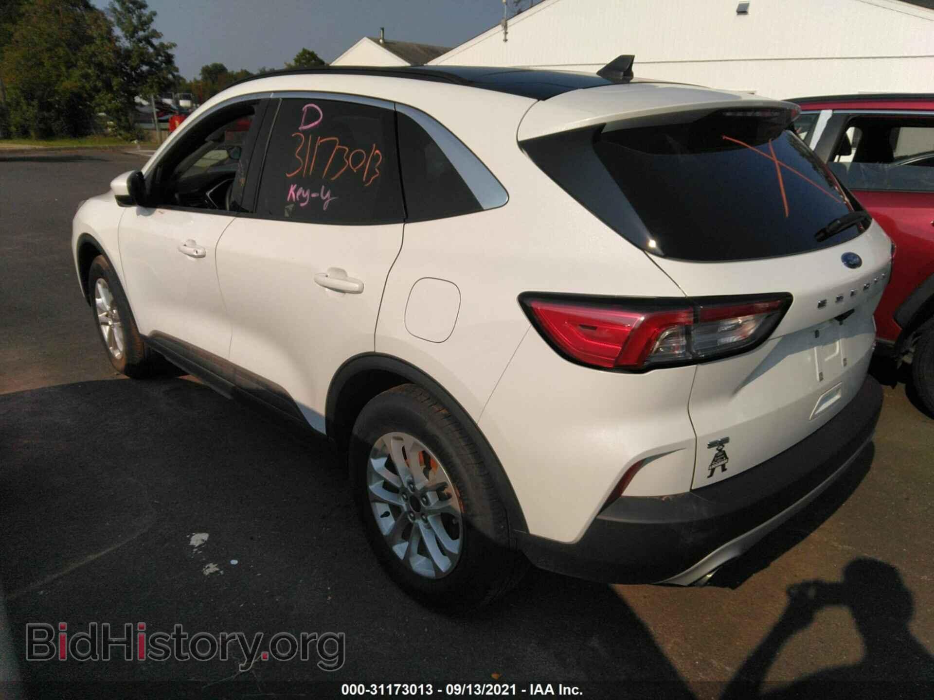 2020 FORD ESCAPE - VIN: 1FMCU9G63LUB85699 - Фото 3