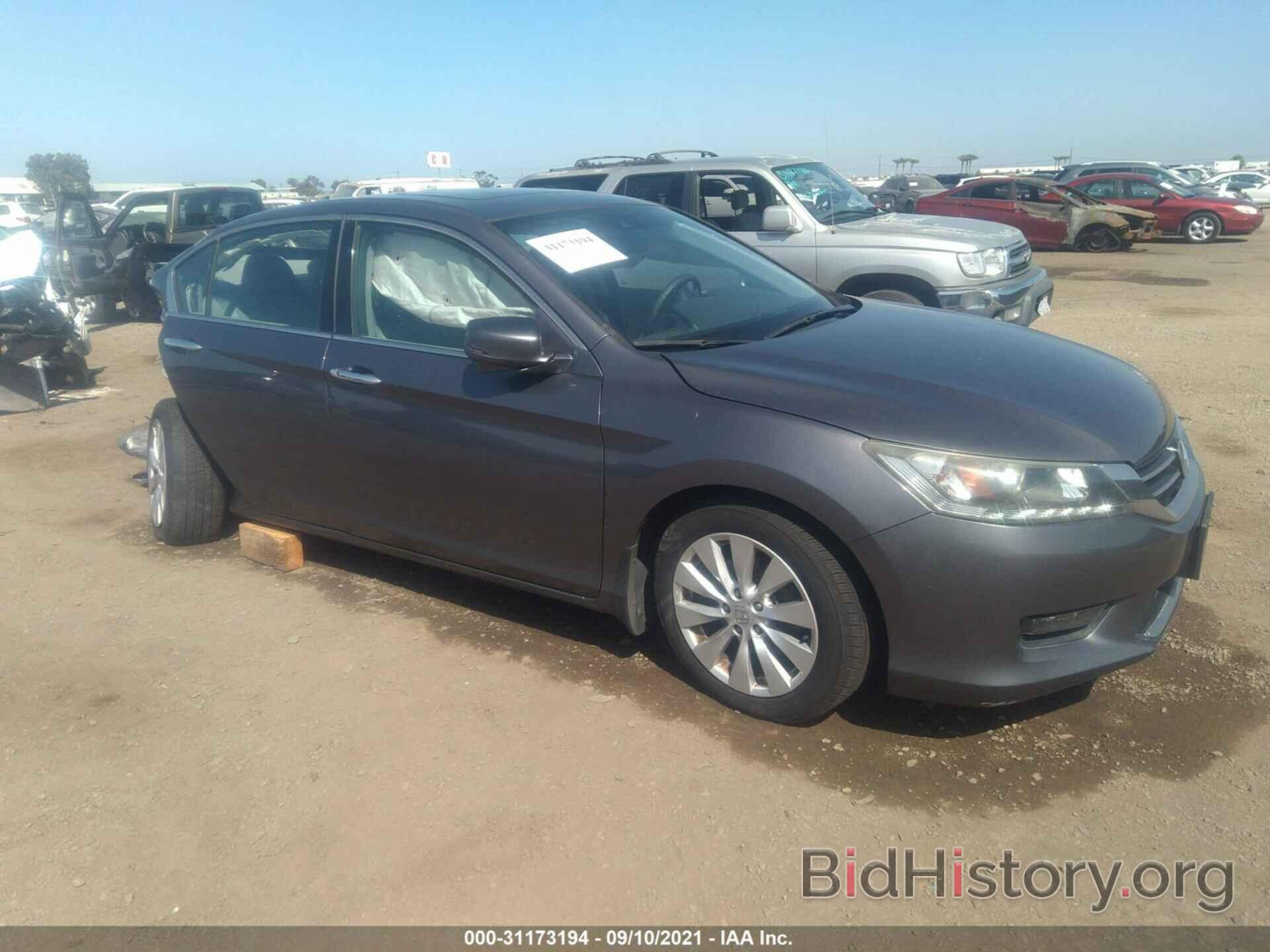 Фотография 1HGCR3F89EA009770 - HONDA ACCORD SEDAN 2014