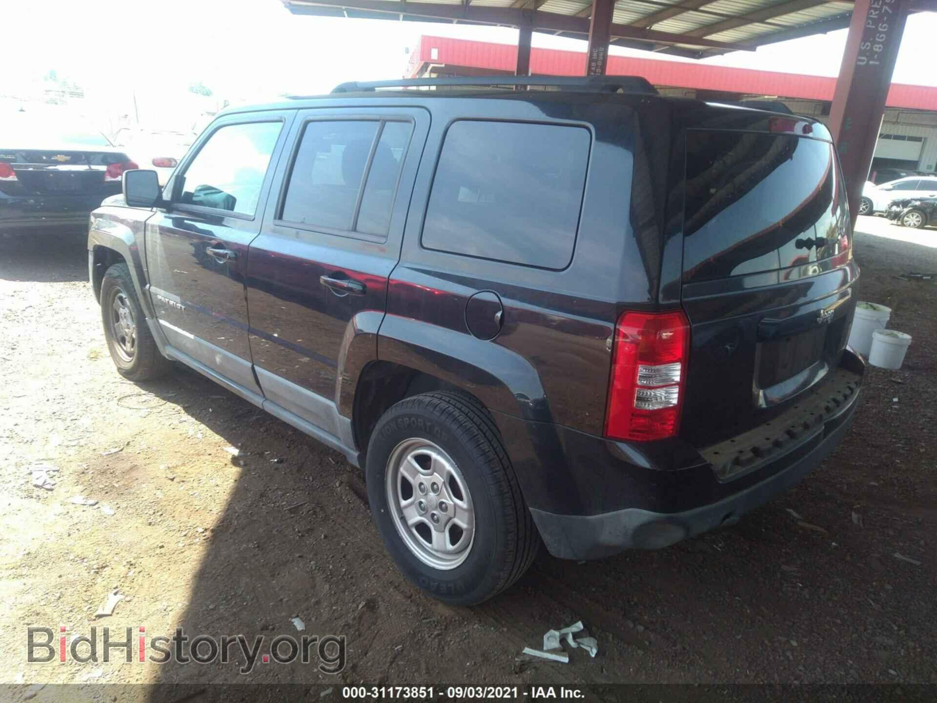 2011 JEEP PATRIOT - VIN: 1J4NT1GA3BD196751 - Фото 3