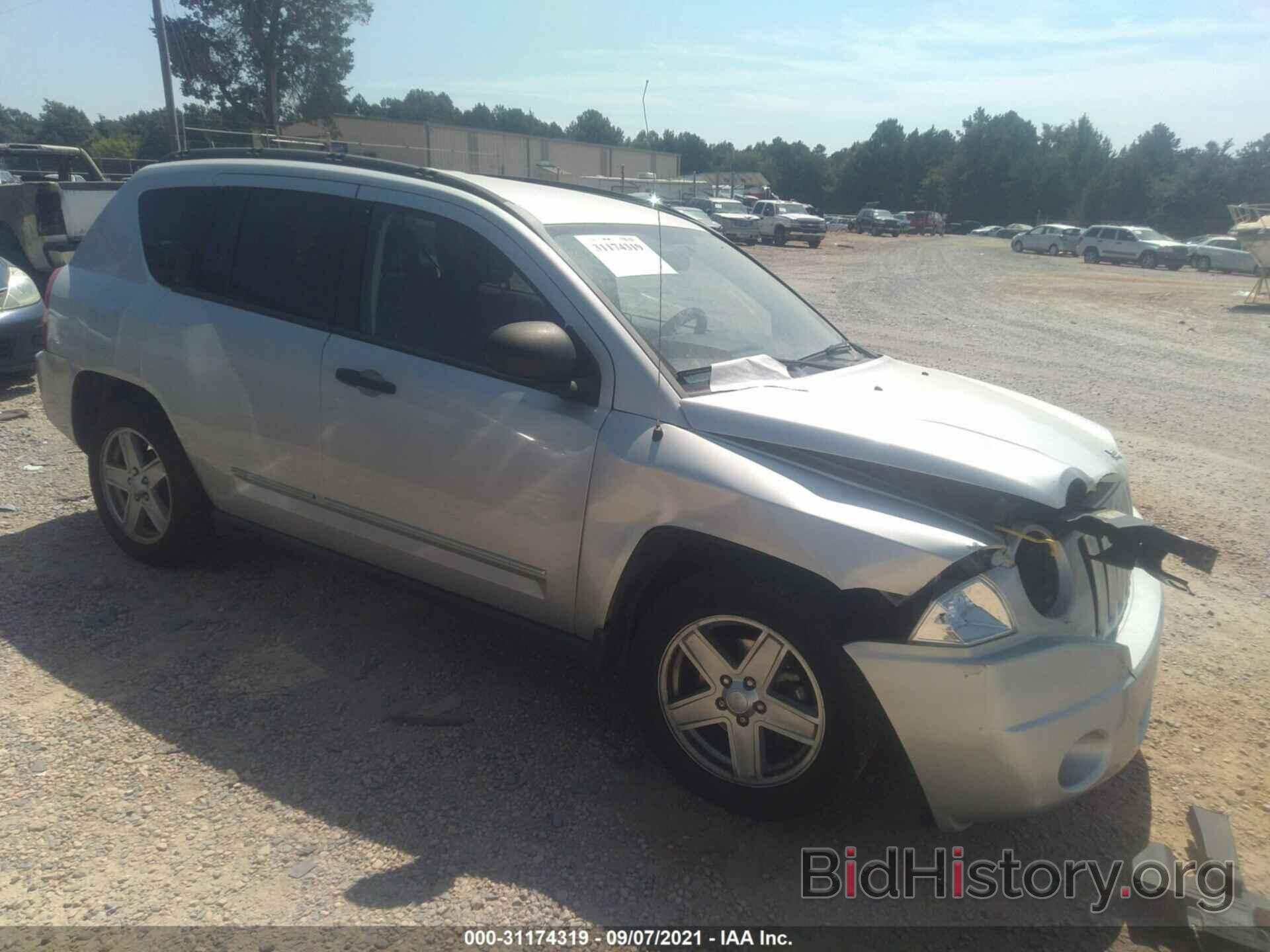 Photo 1J8FT47058D737478 - JEEP COMPASS 2008