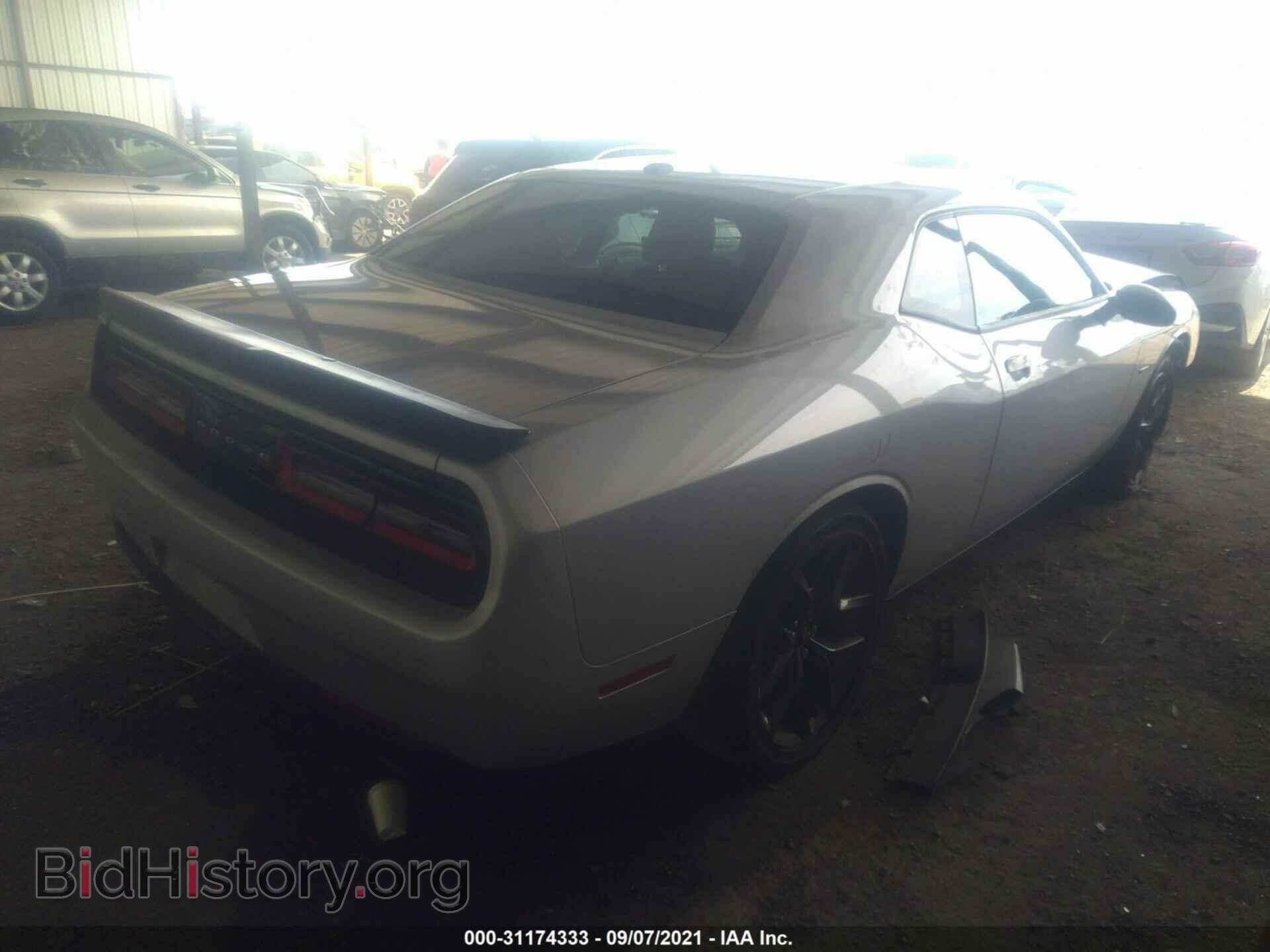 2019 DODGE CHALLENGER - VIN: 2C3CDZBT3KH642647 - Фото 4