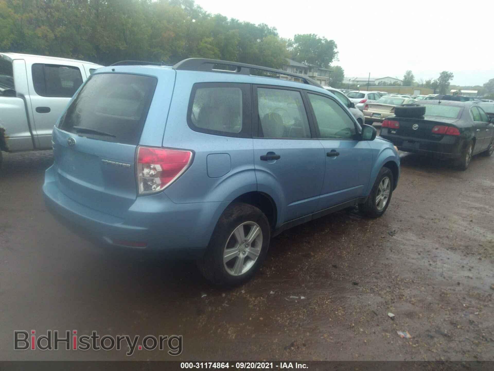 2011 SUBARU FORESTER - VIN: JF2SHABC4BH763529 - Фото 4
