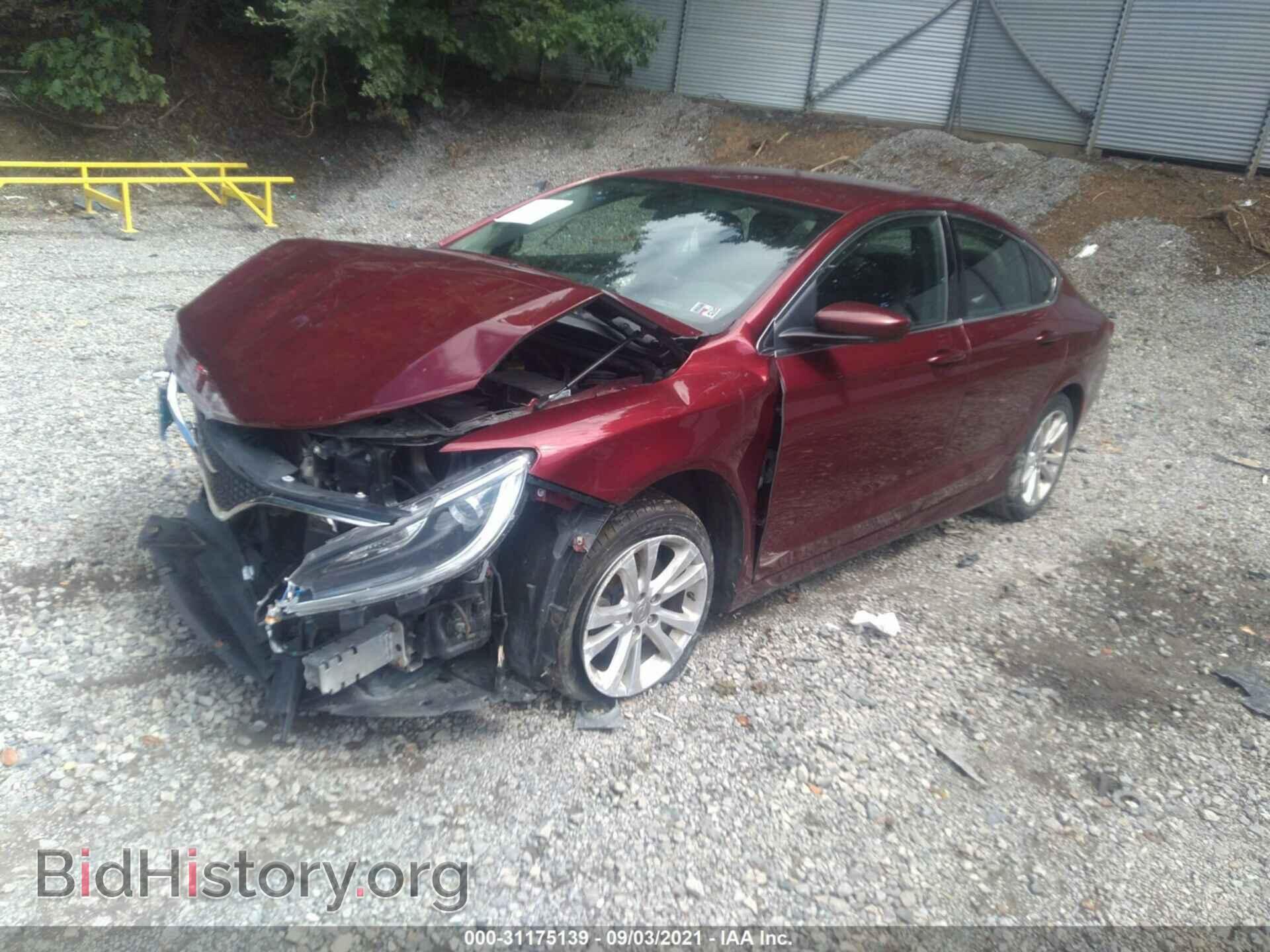 2015 CHRYSLER 200 - VIN: 1C3CCCAB4FN725543 - Фото 2